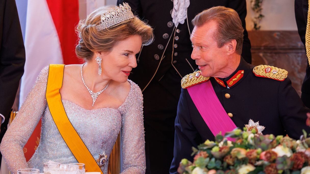Koning Filip en koningin Mathilde dineren met Luxemburgse royals