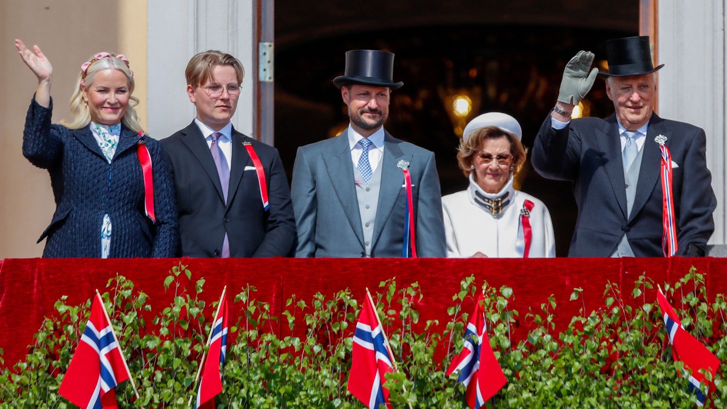 Noorse royals vieren nationale feestdag