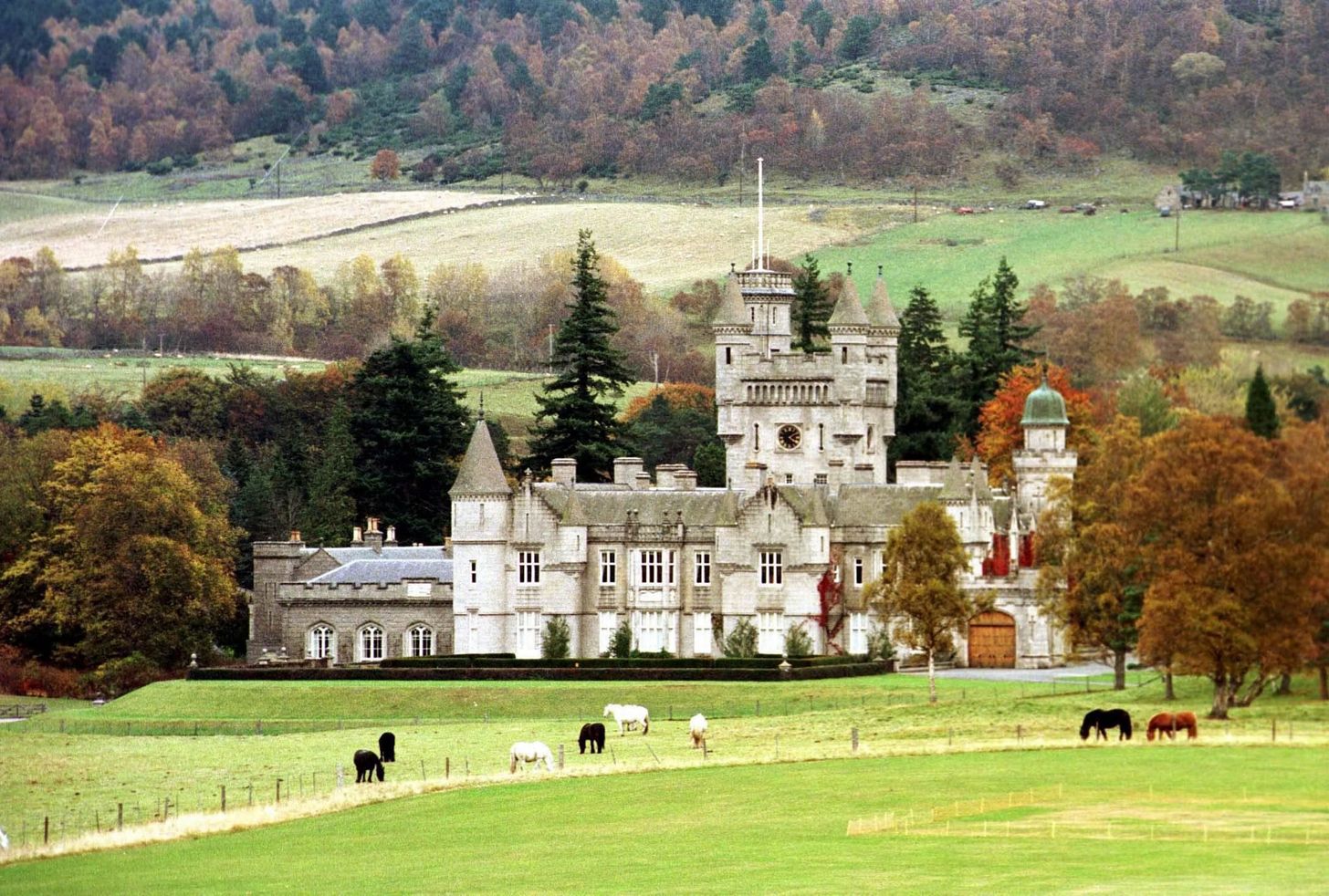 Balmoral Castle opent de deuren voor publiek, dit wil je weten over het Schotse kasteel