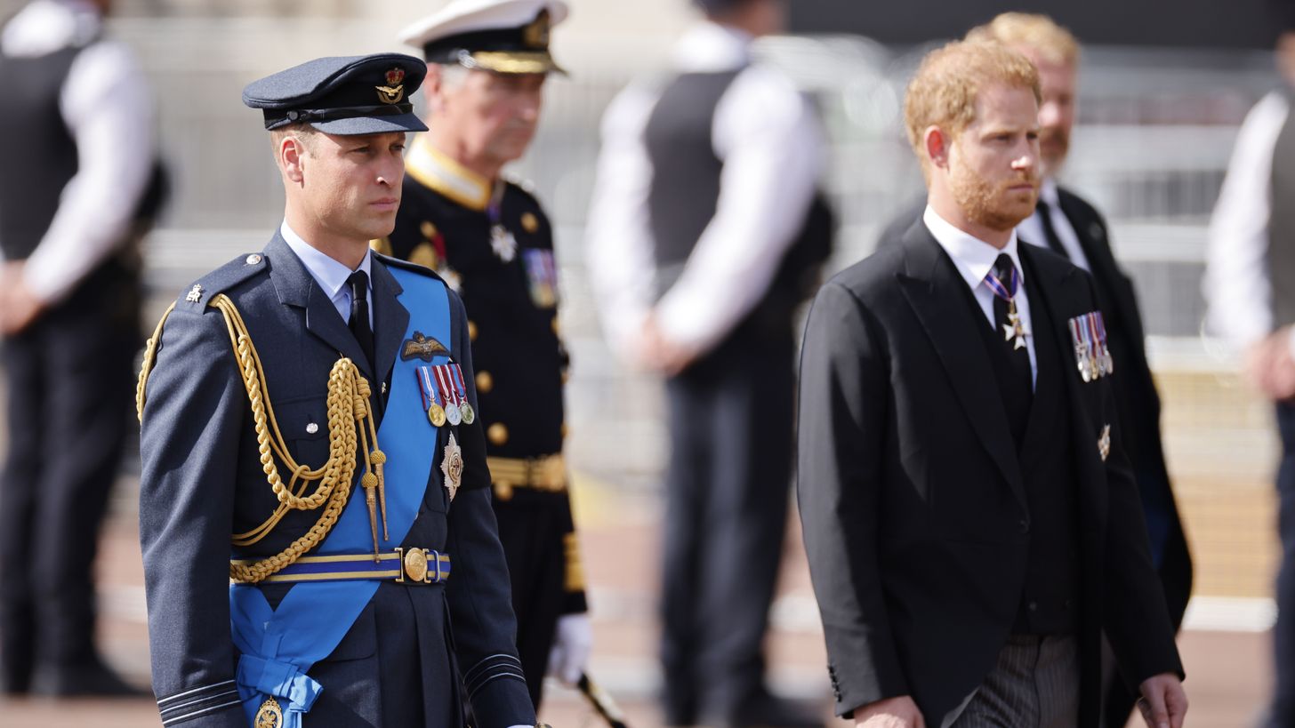 Felicitatie van Britse hof aan prins Harry is volgens media een "vredesgebaar"