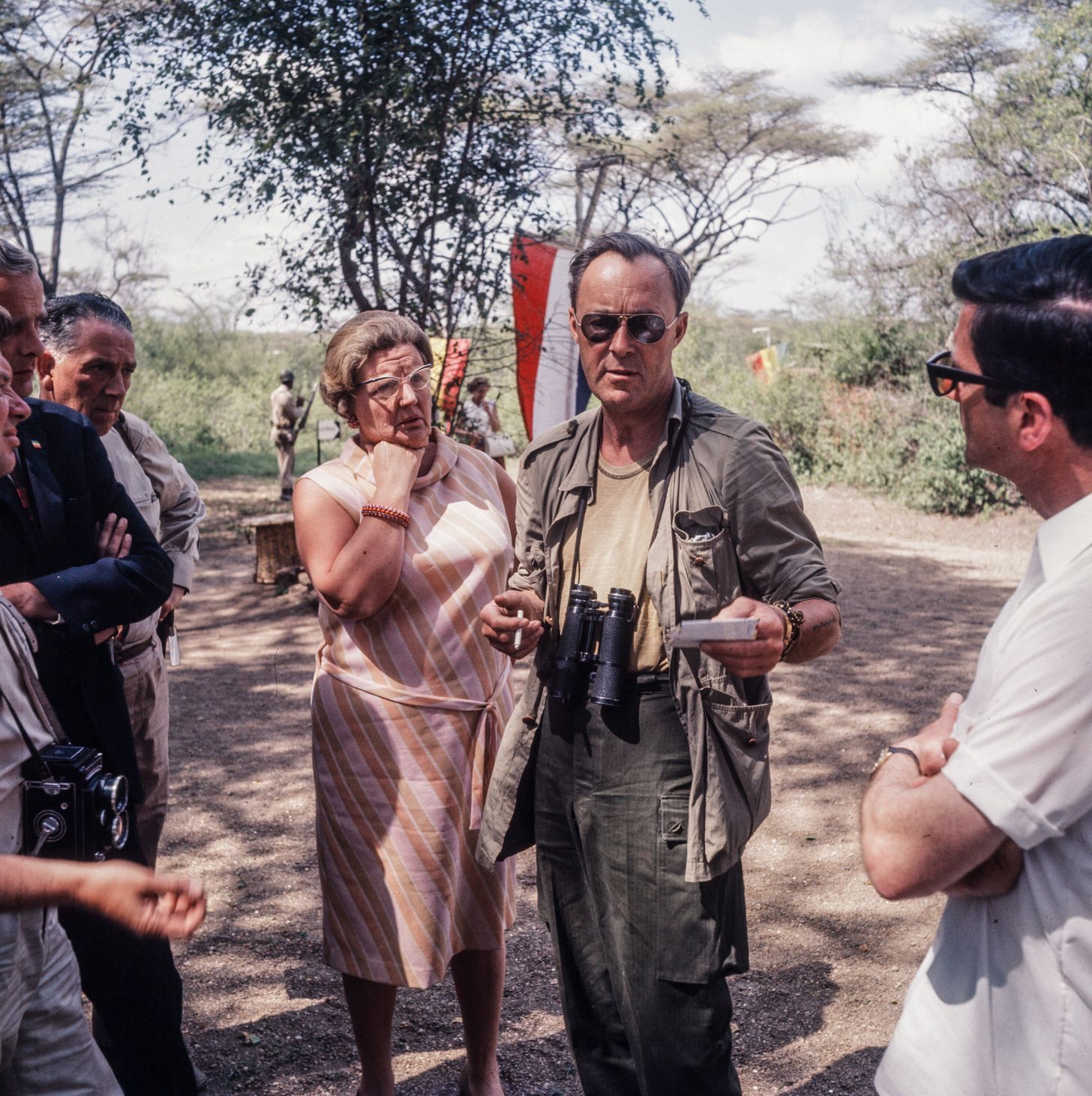Tropische terugblik: Juliana, Bernhard, Beatrix en Claus in Ethiopië
