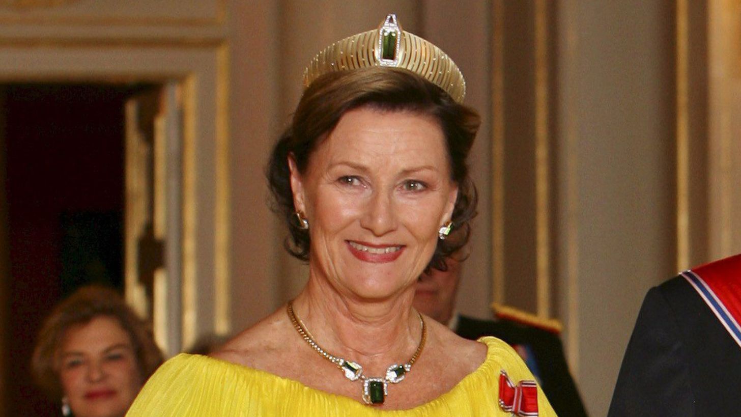 Pracht en praal: het moderne gouden diadeem van koningin Sonja