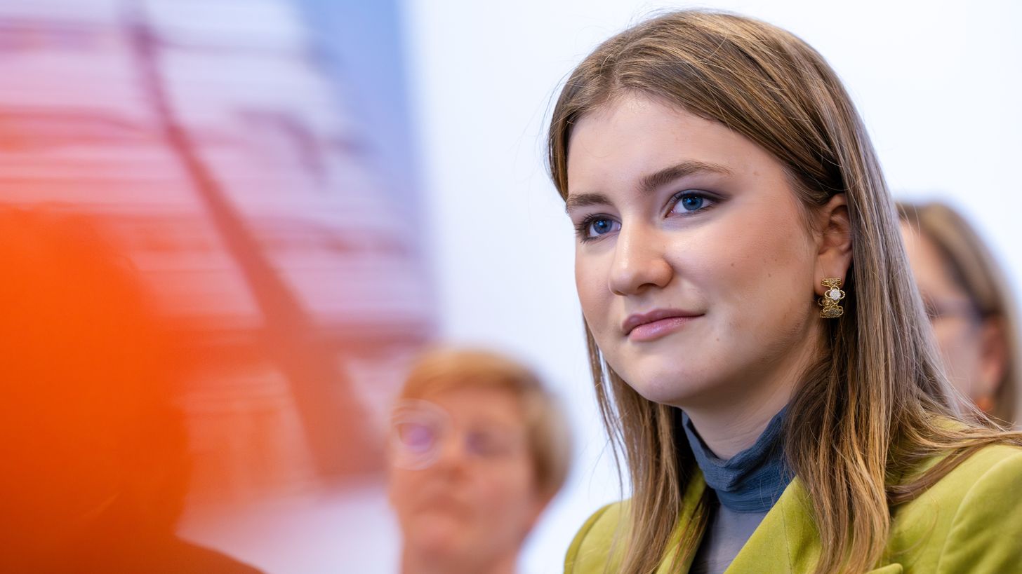 Prinses Elisabeth viert haar 23ste verjaardag in de VS (en poseert voor een nieuwe foto)