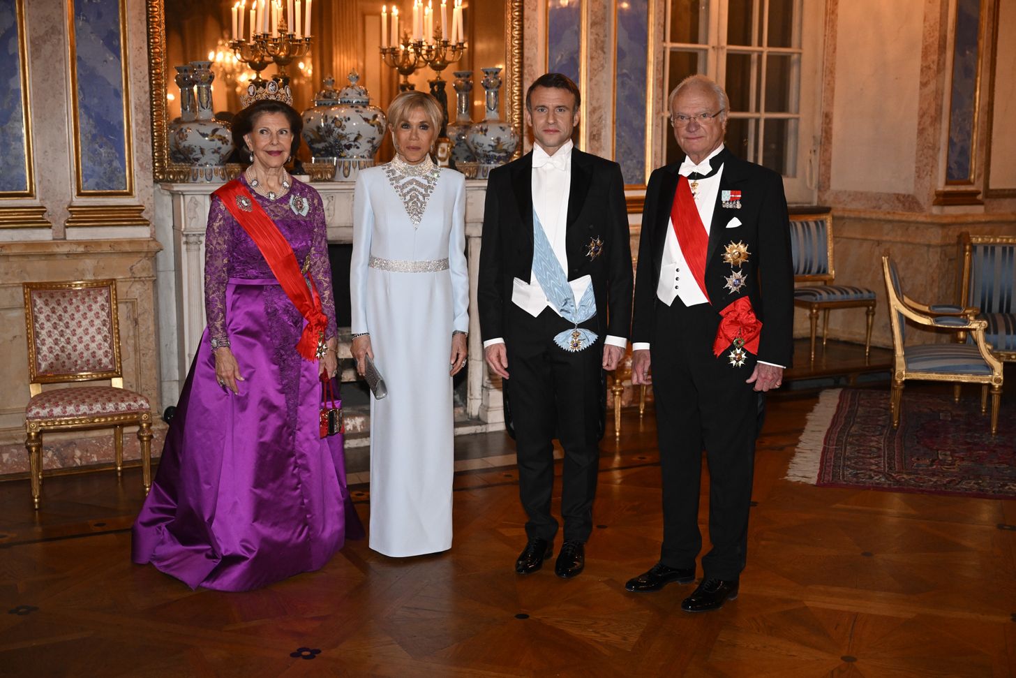 Staatsbezoek: koning Carl Gustaf en koningin Silvia ontvangen president Macron