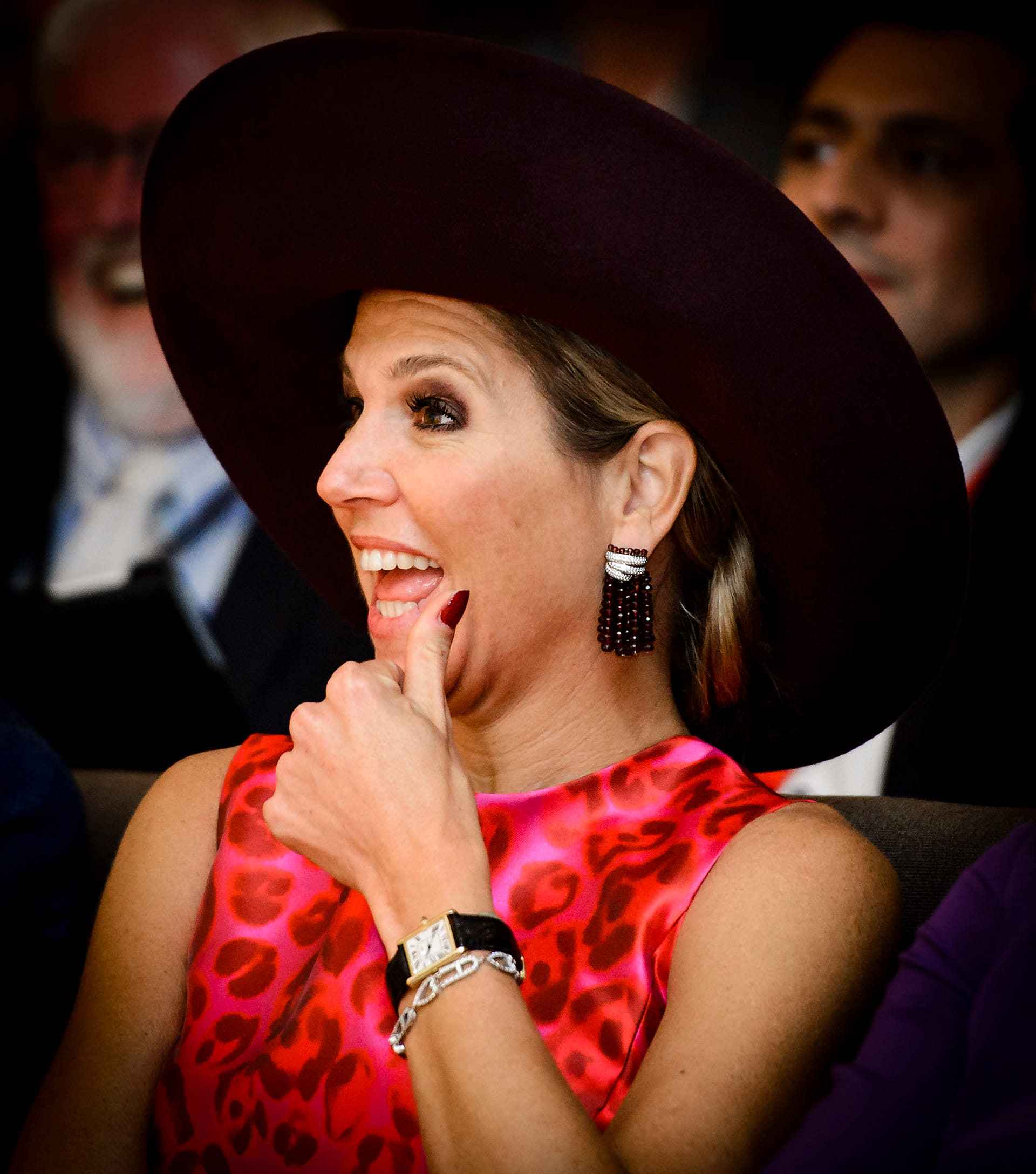 Koningin_Maxima_jurk_roze_panterprint.jpg