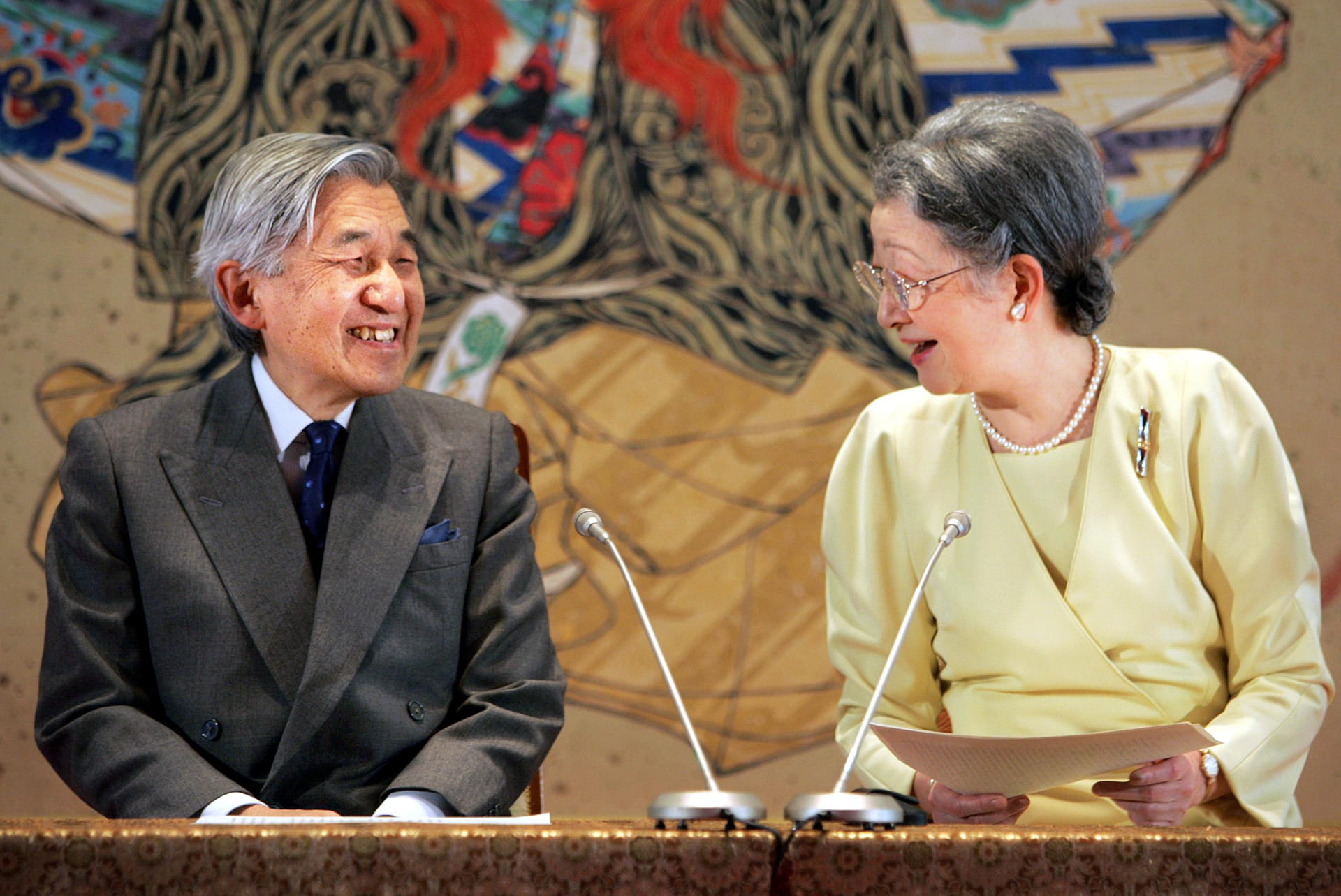akahito_michiko.jpg