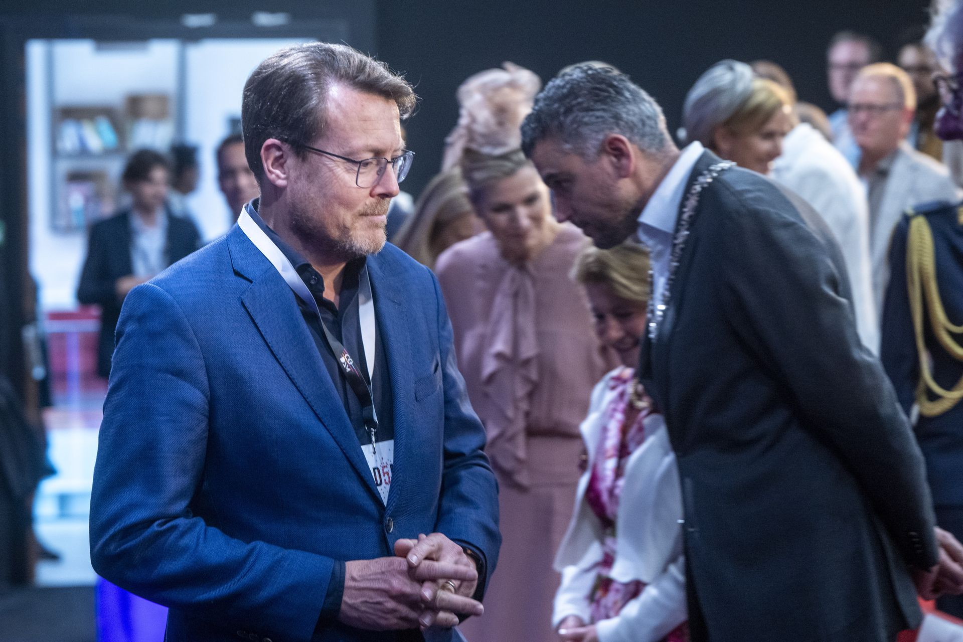 Koningin Máxima en prins Constantijn bezoeken Codam College - Blauw Bloed