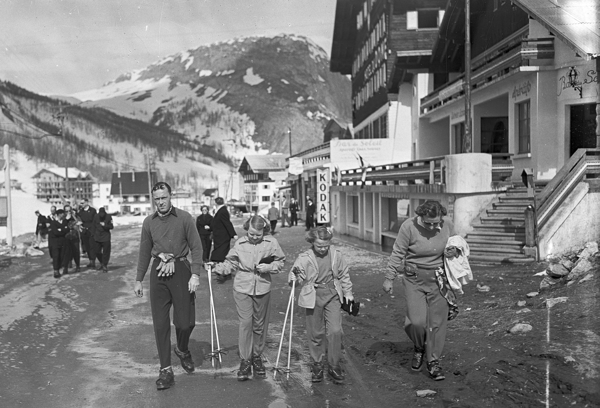 Bernhard gezin wintersport 1950