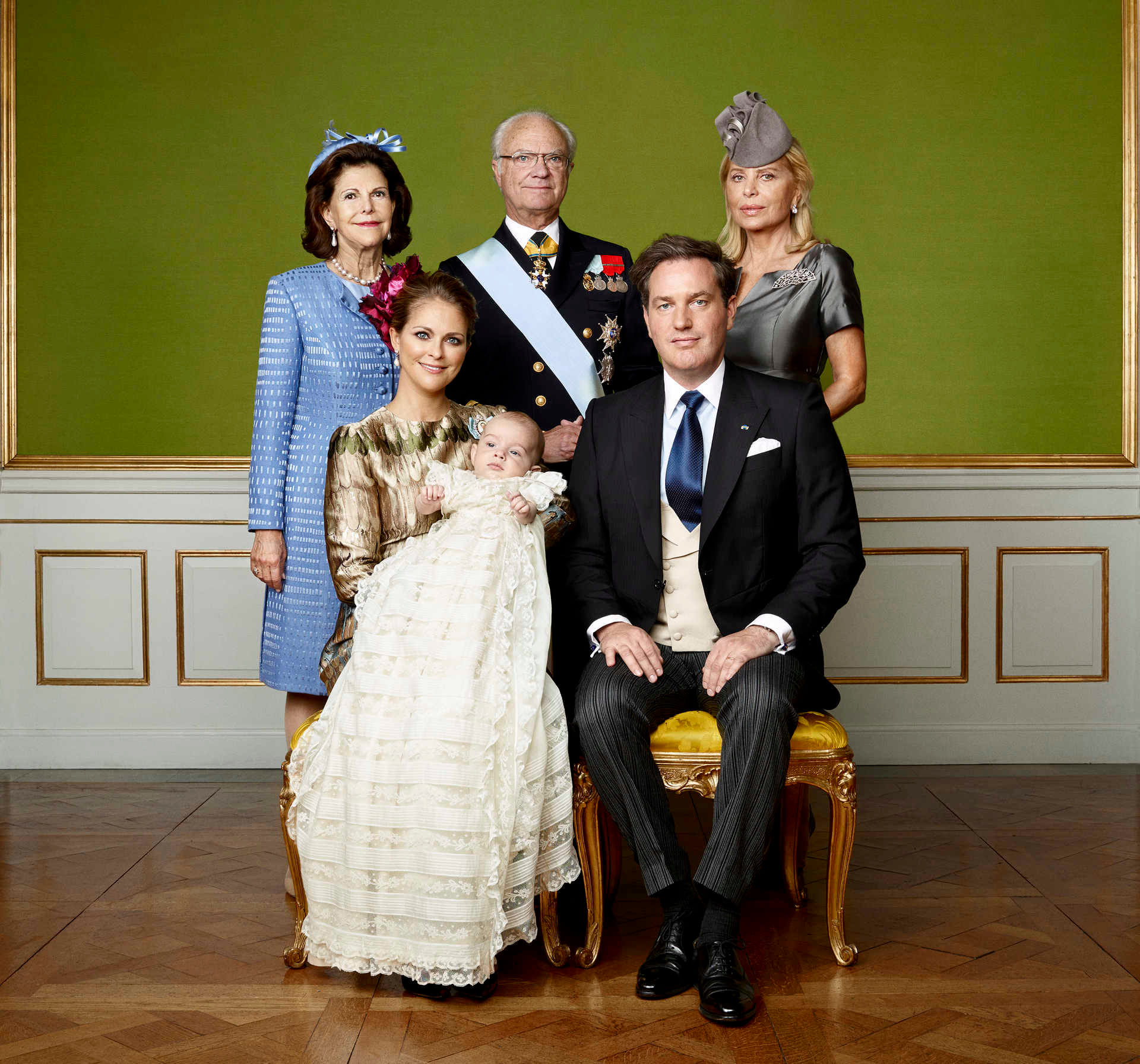 Madeine-Chris-Leonore-Nicolas-carl-gustav-silvia-2.jpg