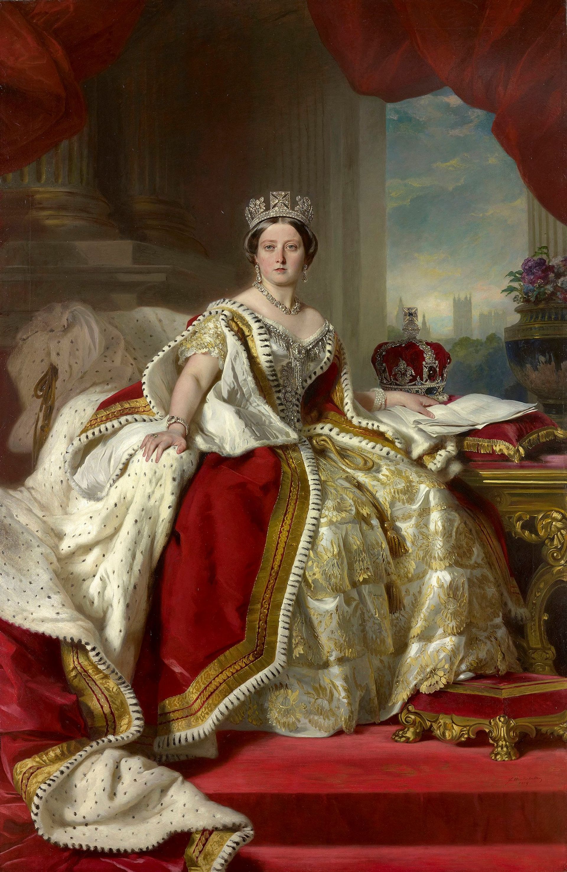 Victoria_in_her_Coronation_robes