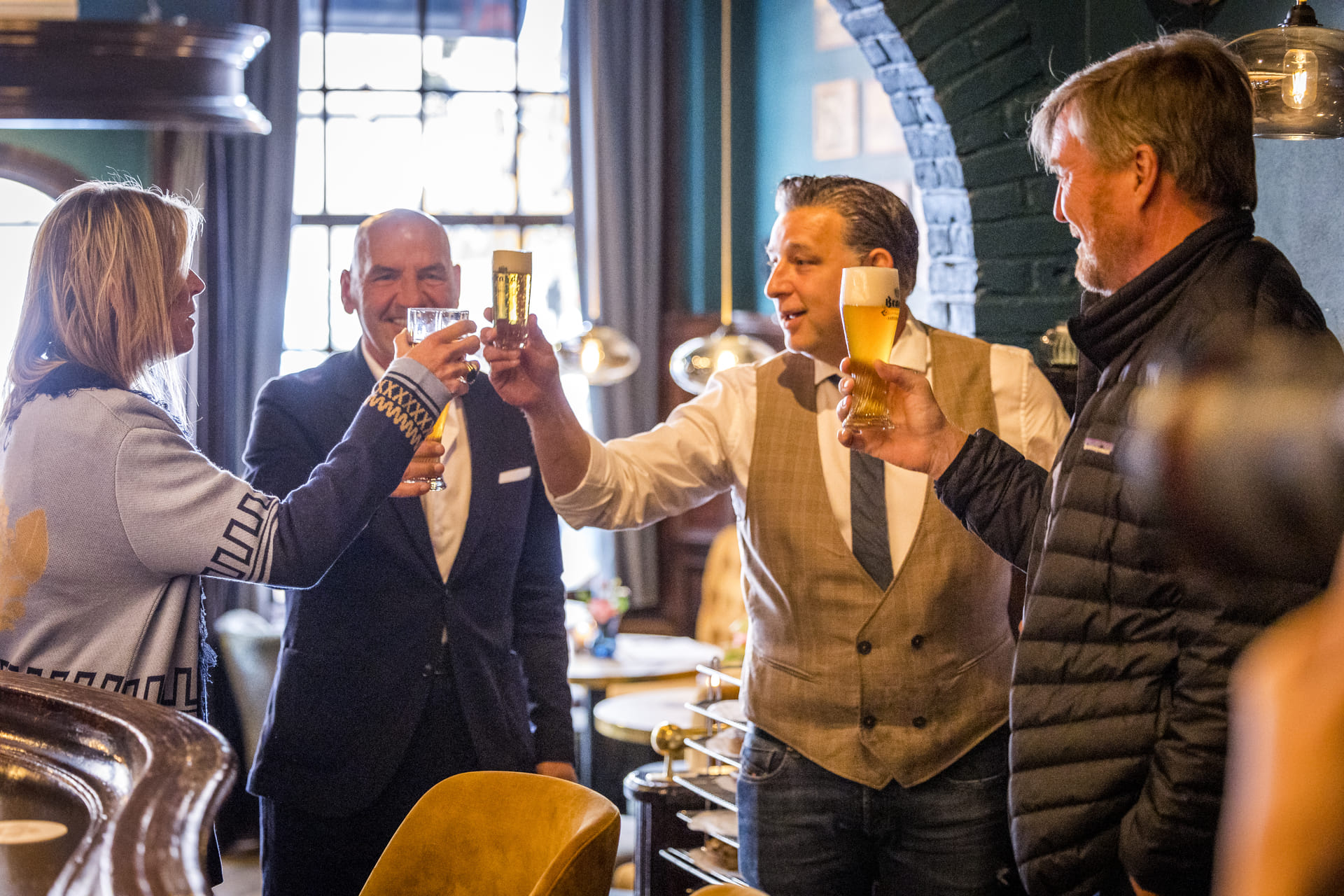Koningspaar biertje