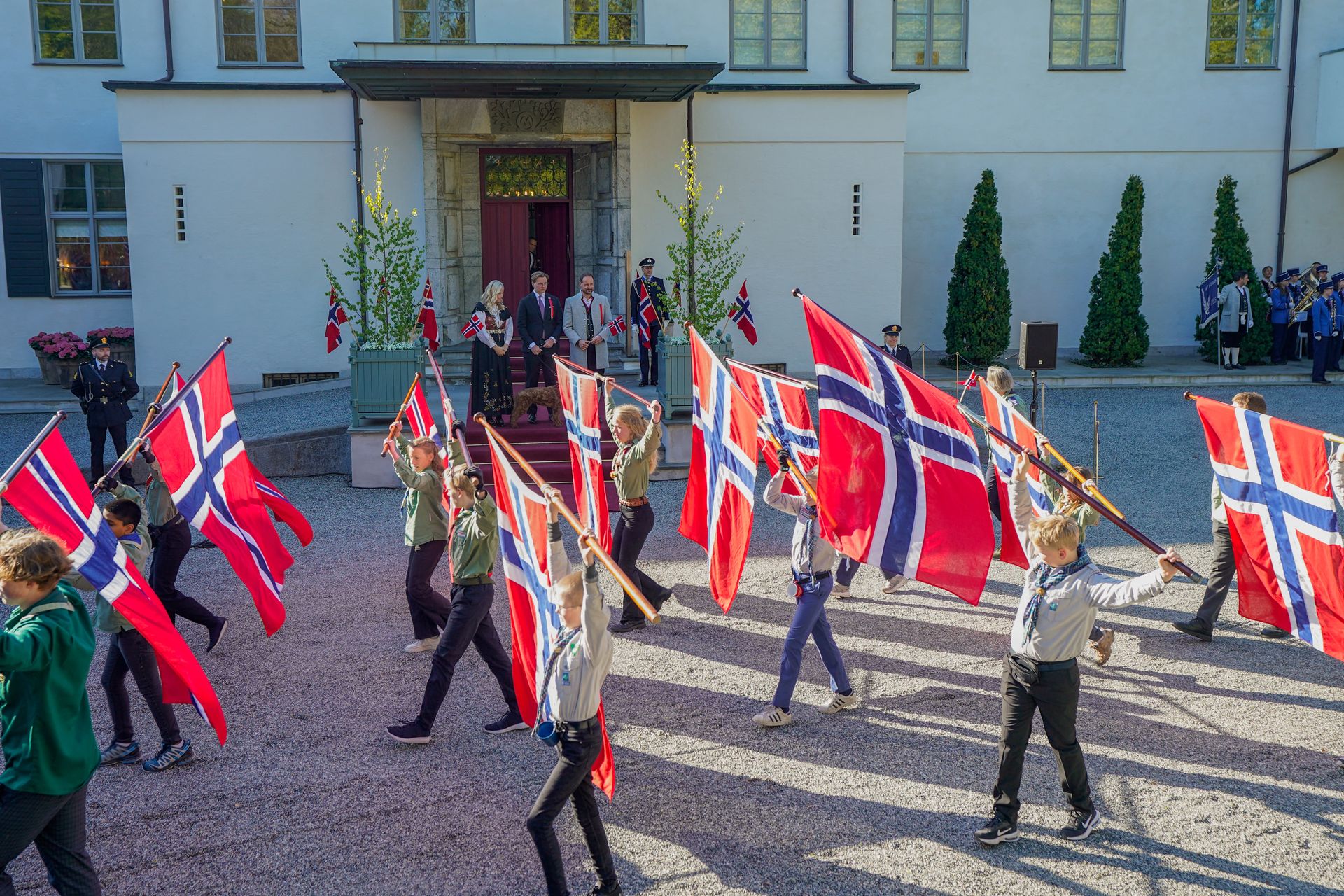Optocht royals Noorwegen