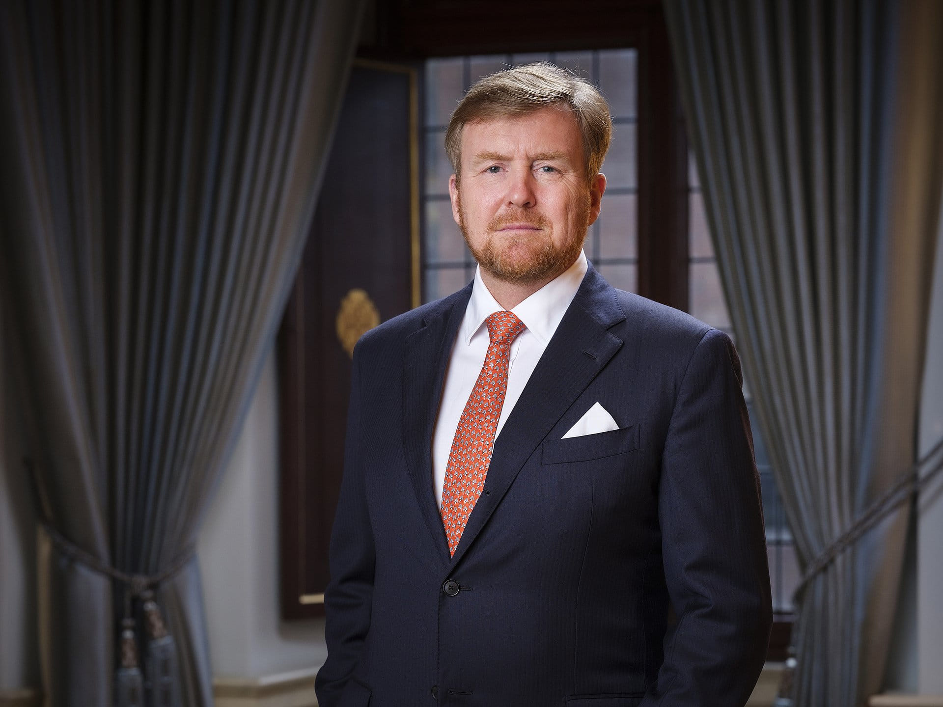 Ook een nieuw portret van de koning mocht niet ontbreken.