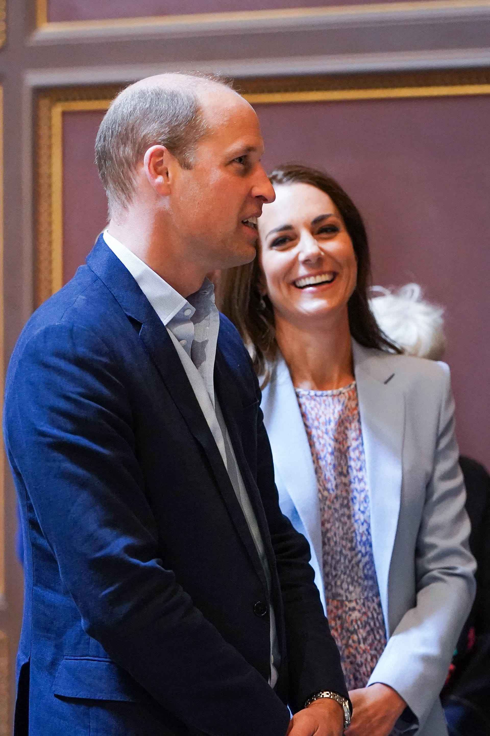 William_en_Catherine_bekijken_portret_1