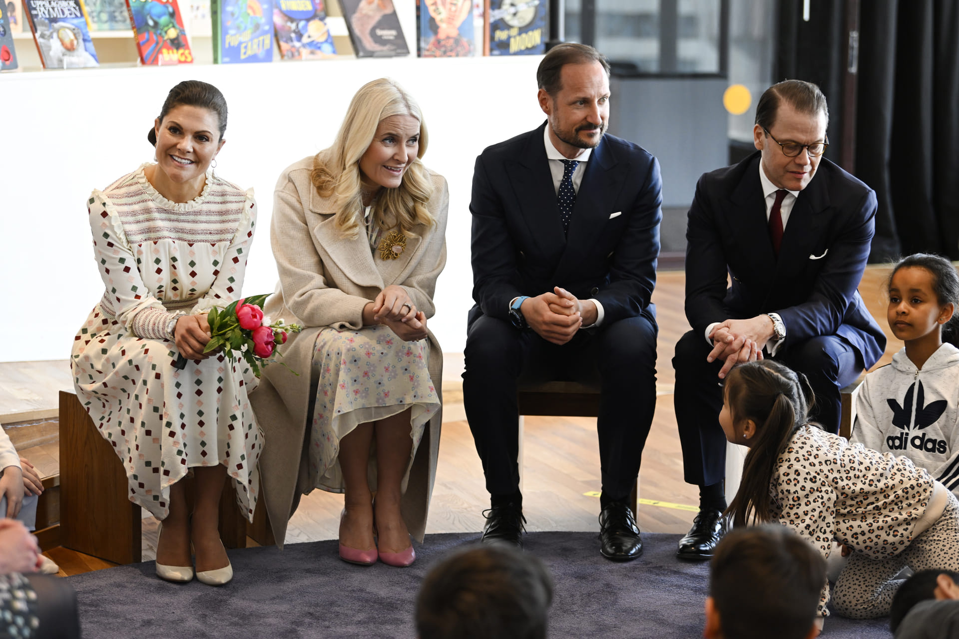 Victoria, Mette-Marit, Haakon, Daniël