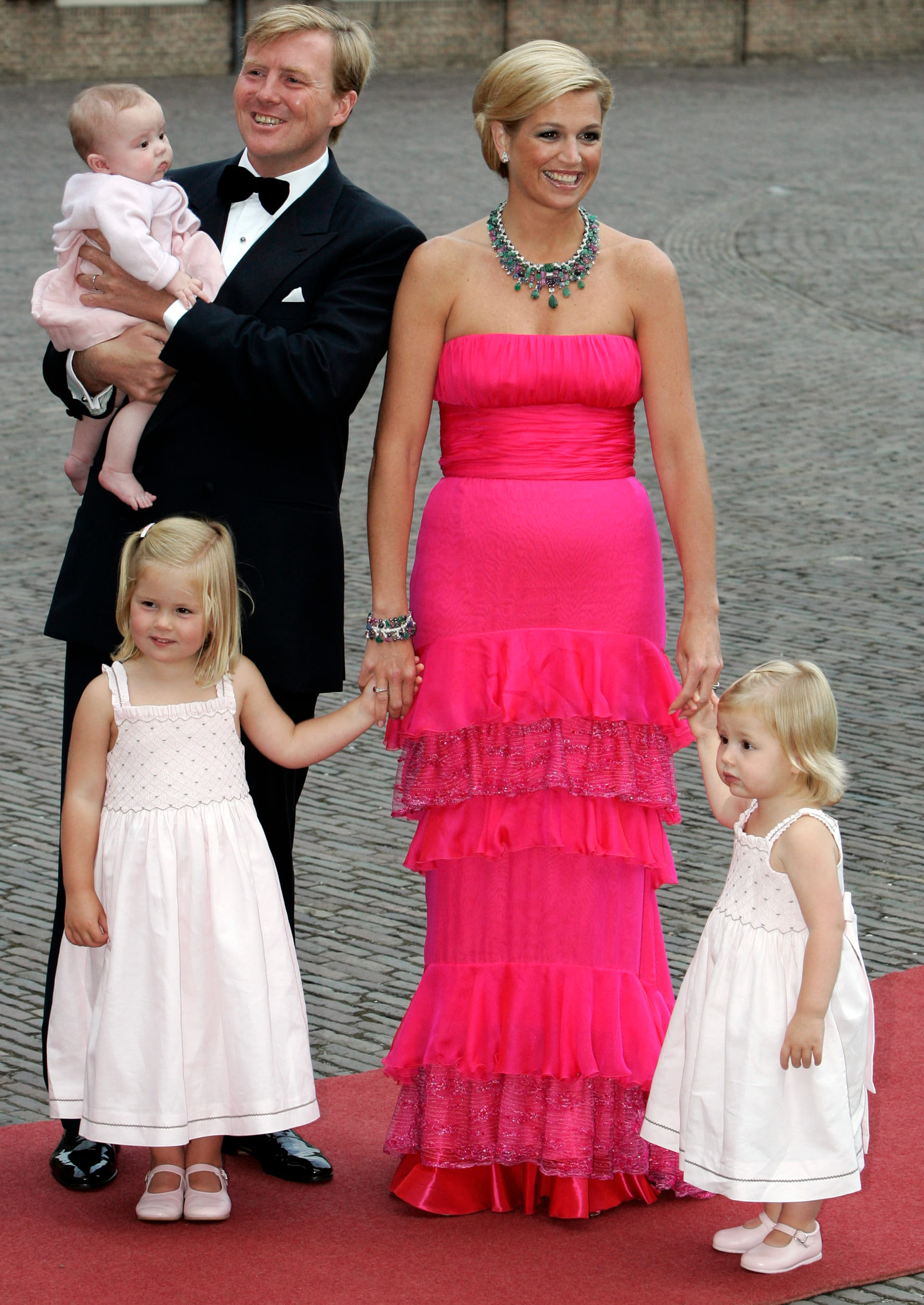 Verjaardag_Willem_Alexander_Maxima_roze_japon.jpg
