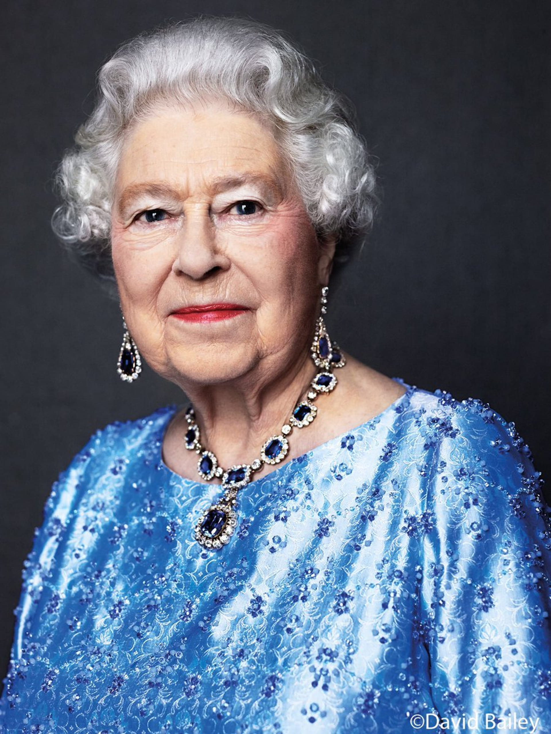 Queen-Elizabeth_02.jpg