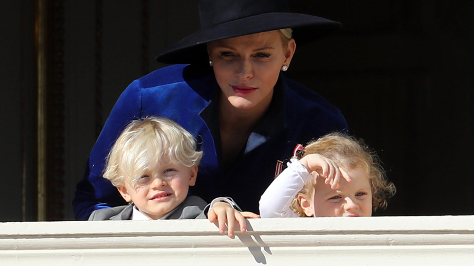 prinses_Charlene_en_tweeling.jpg
