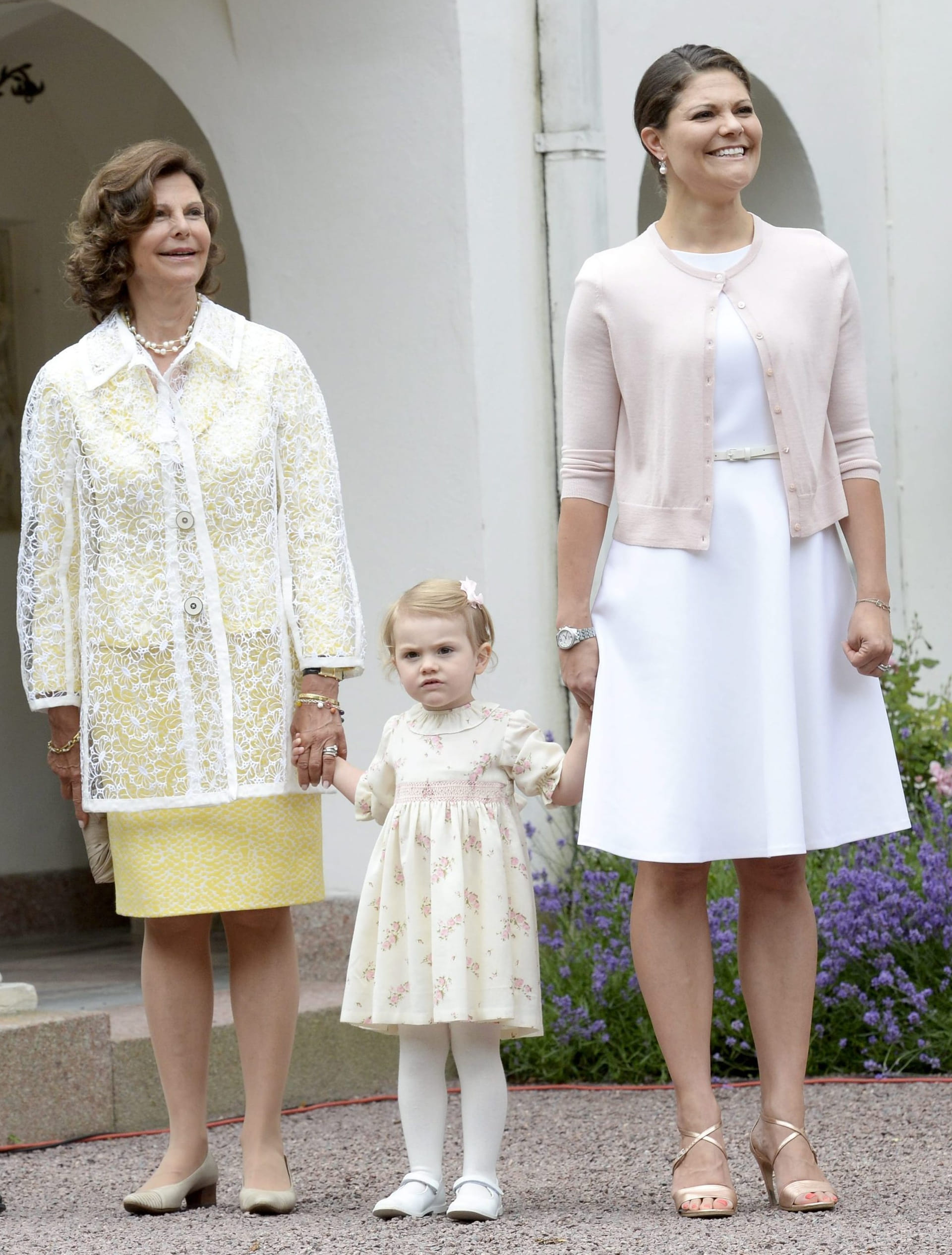 Koningin_Silvia_met_prinses_Estelle.jpg