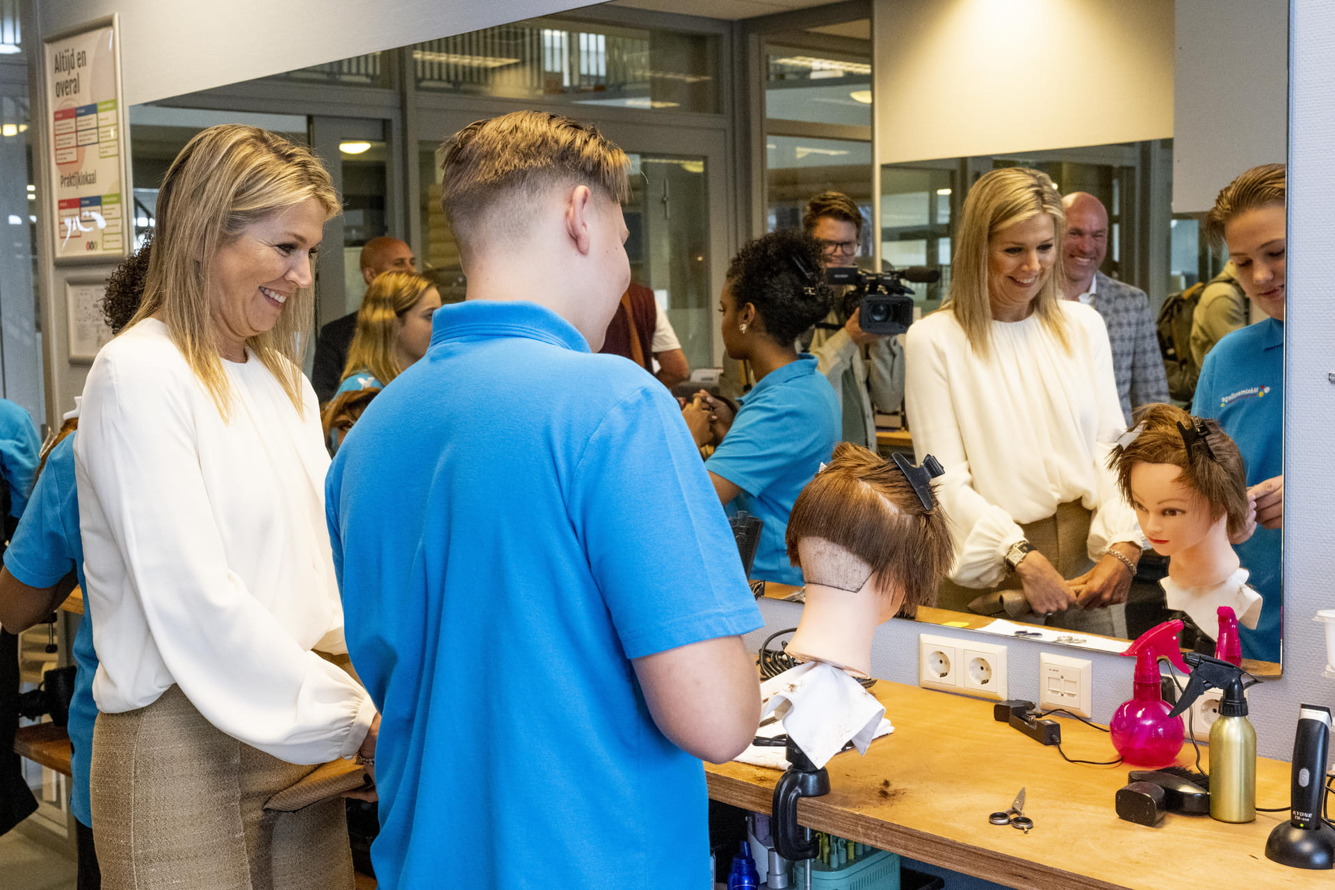 Koningin_Maxima_bezoekt_Maximacollege_1