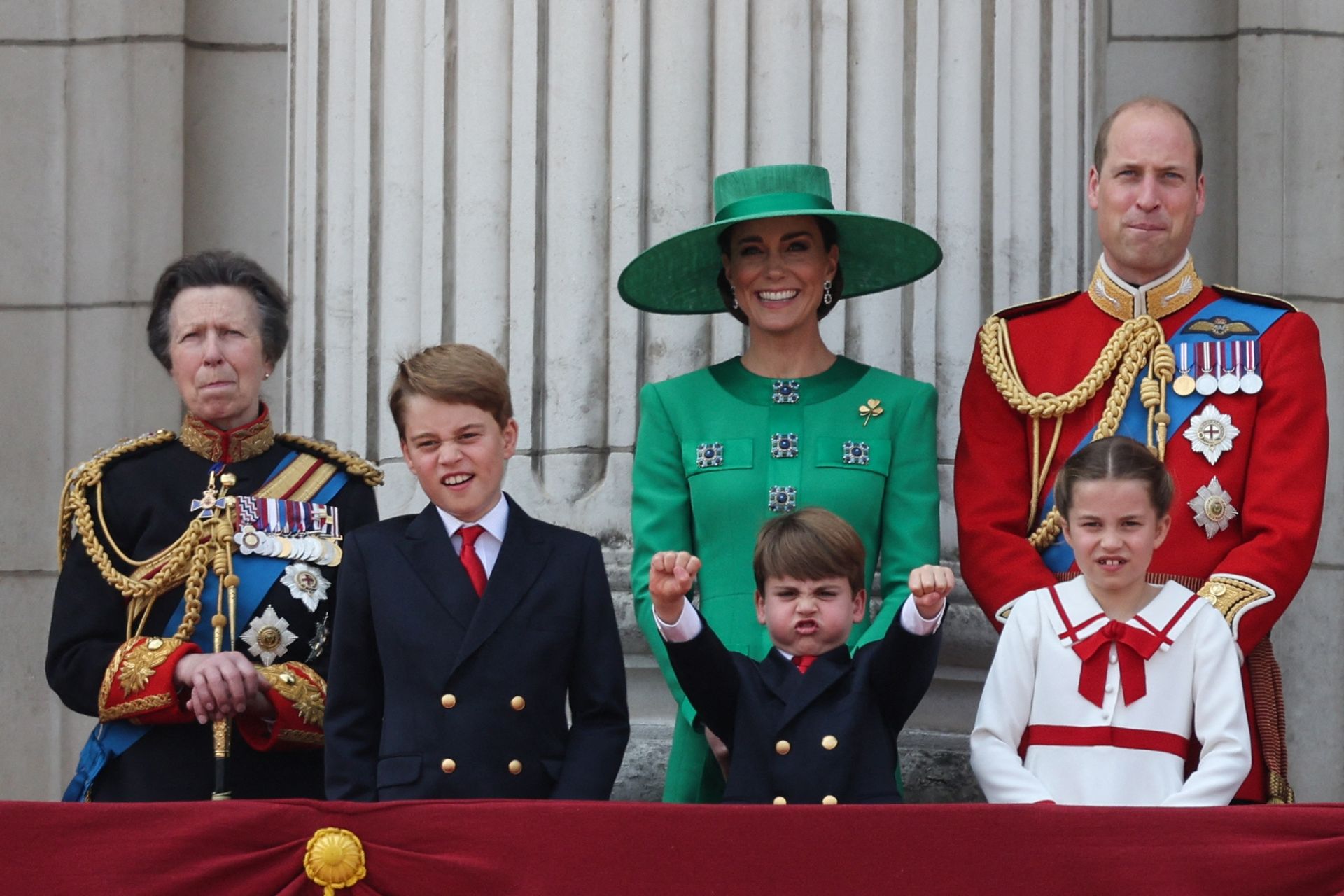 prins-louis-trooping-the-colour