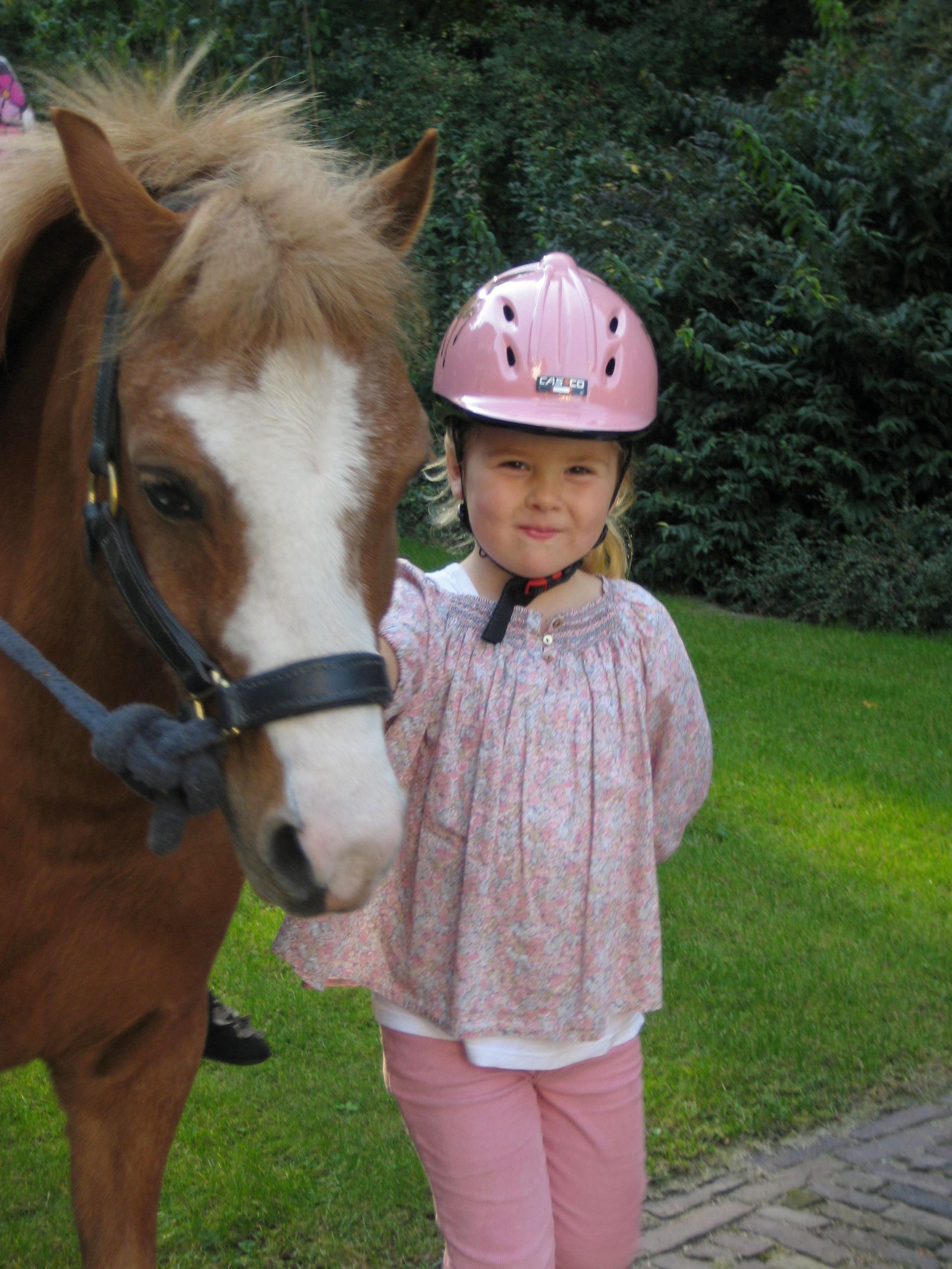 Prinses Amalia paardrijden