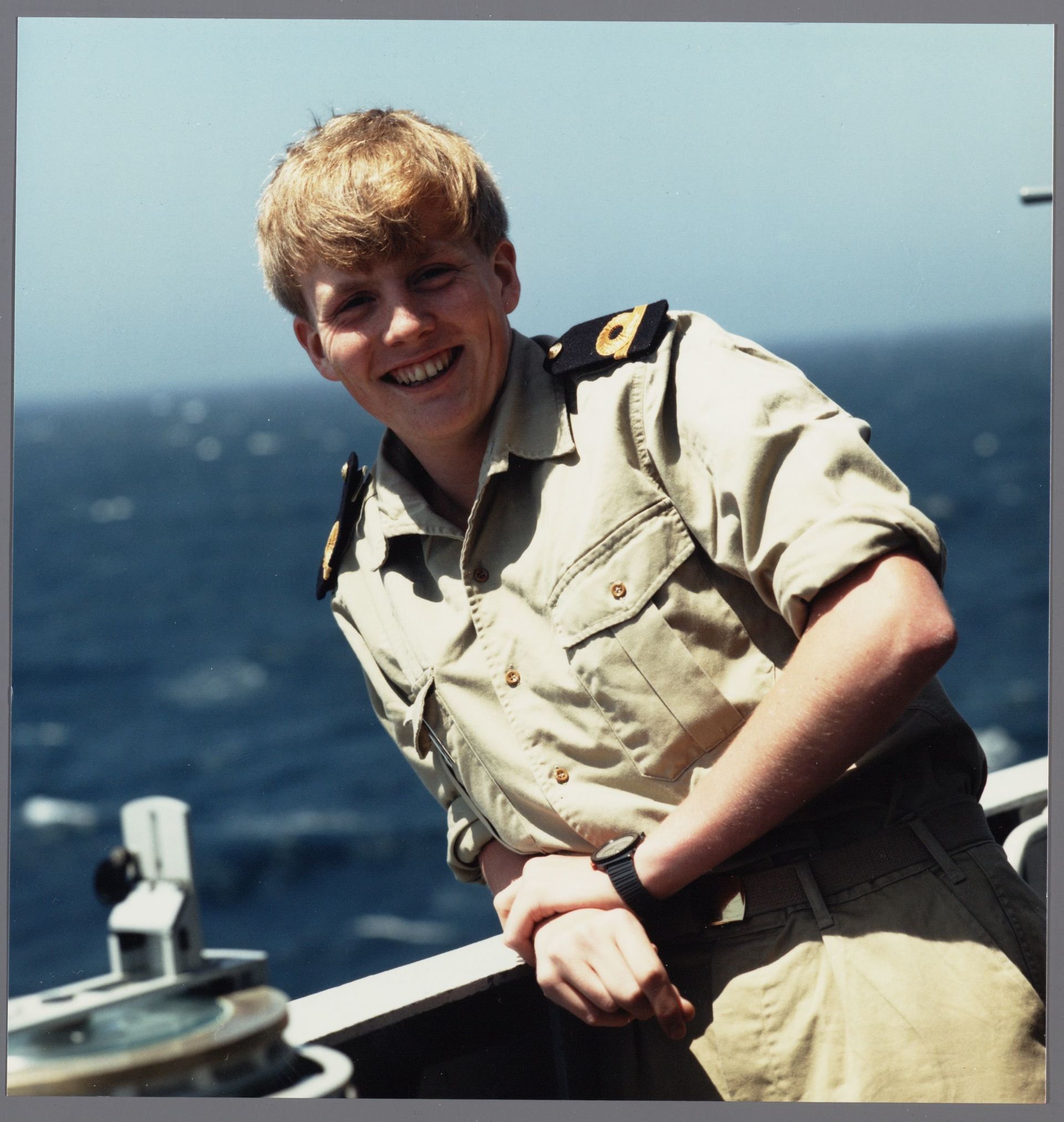 Willem-Alexander op zee tijdens zijn tijd bij de marine, 1986.