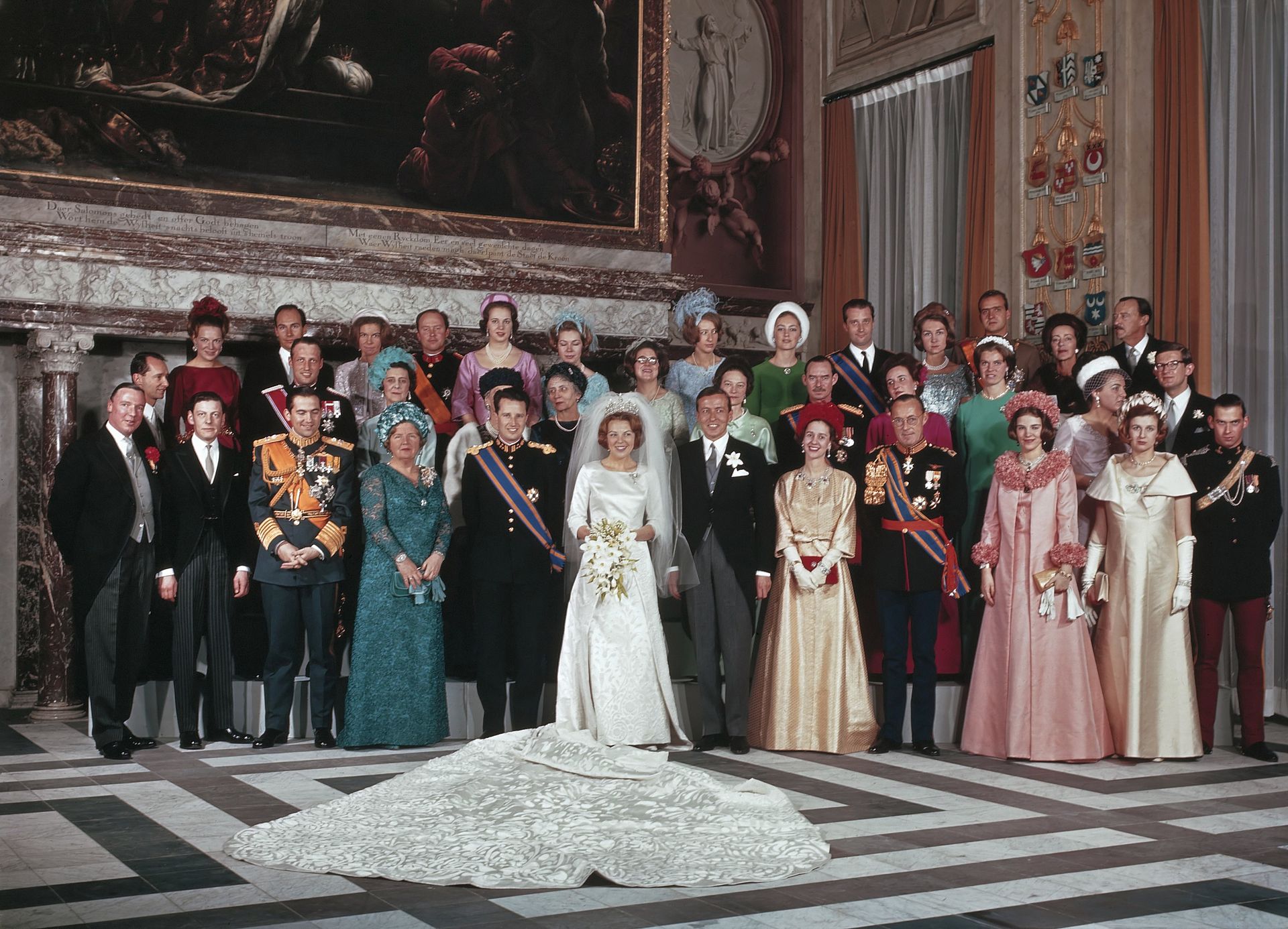 Huwelijk_prinses_Beatrix_en_prins_Claus__1966_.jpg