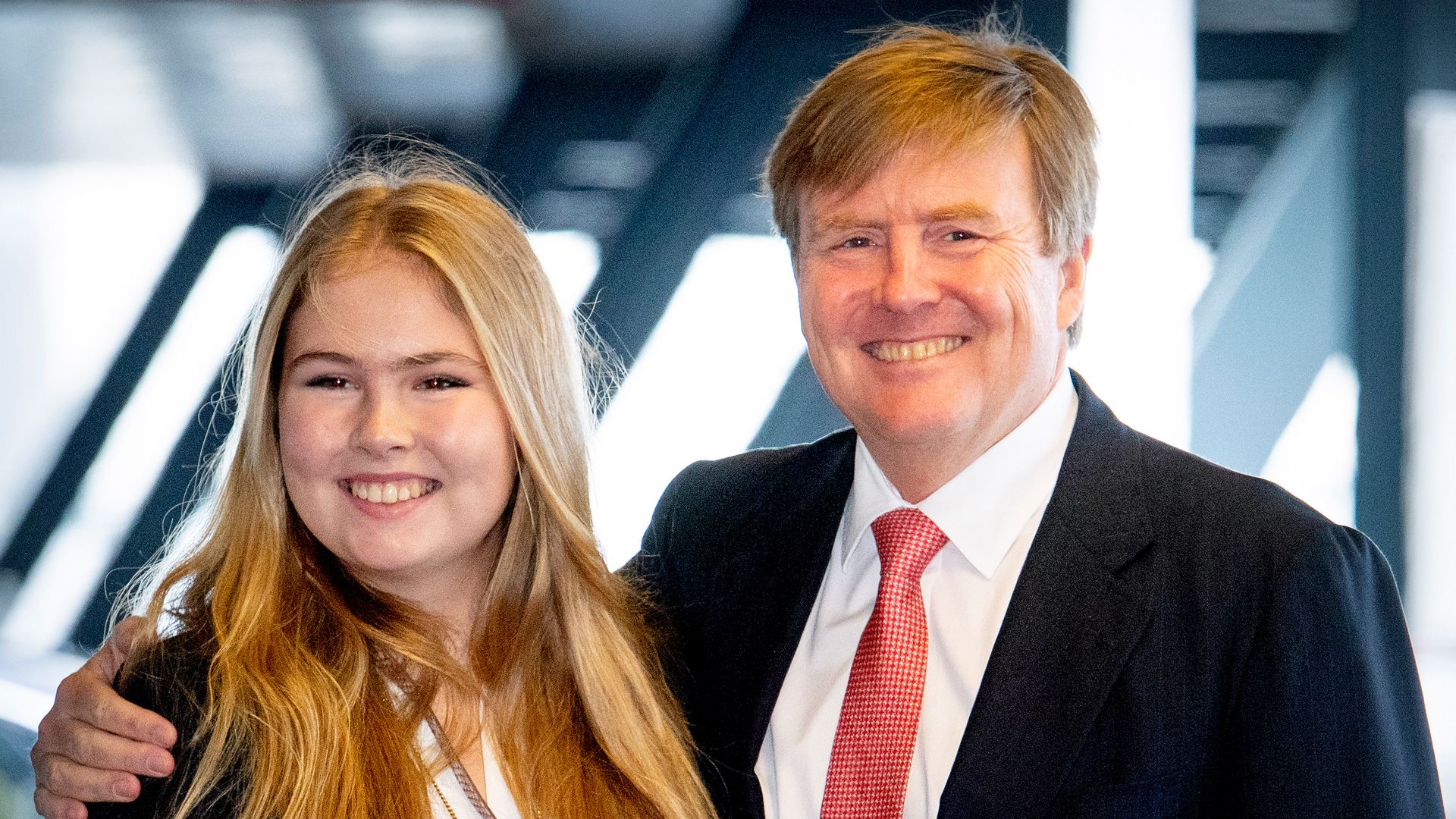 Dit Zegt De Koning Over Amalia's Verjaardag - Blauw Bloed