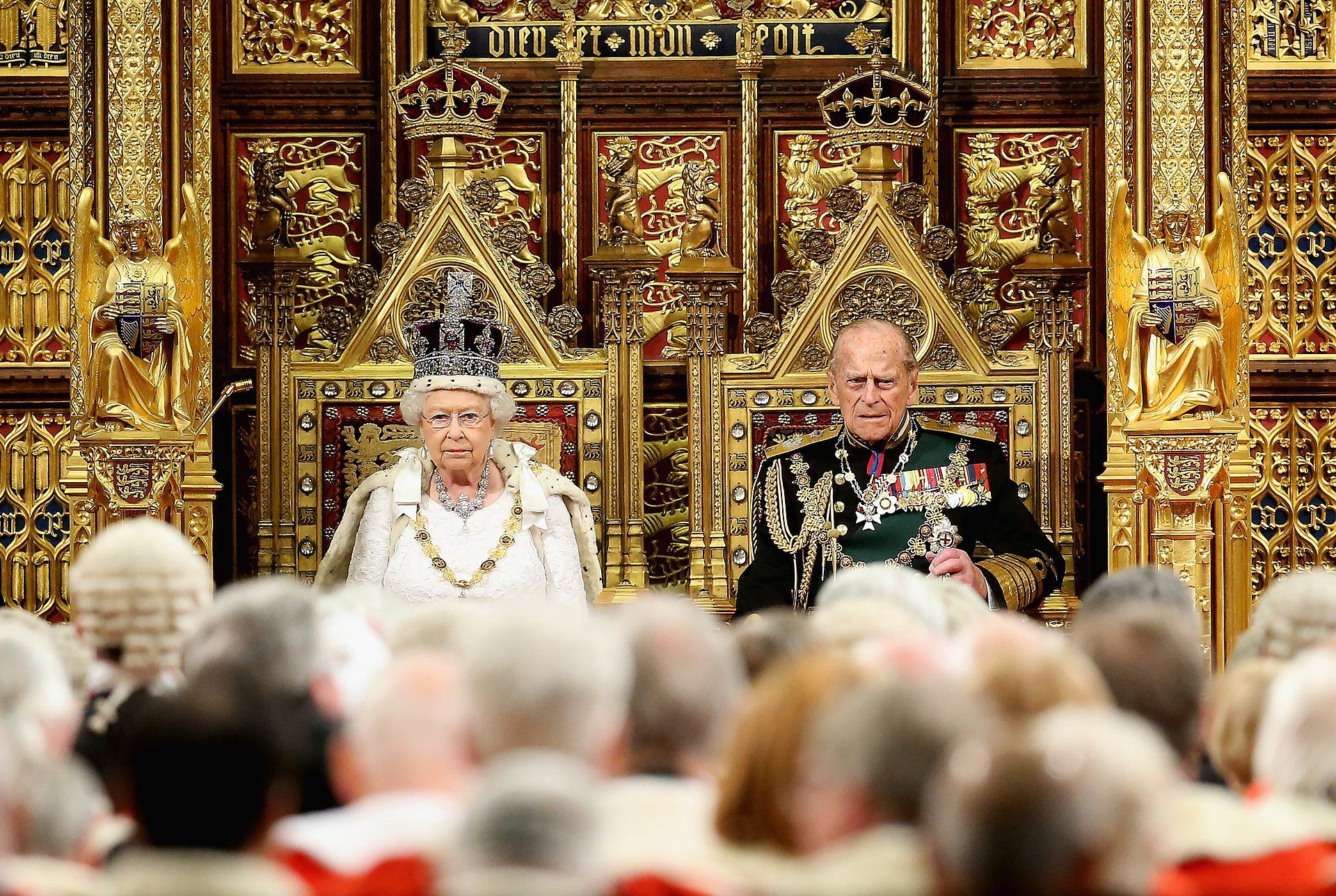 Elizabeth opent het parlement in 2016.