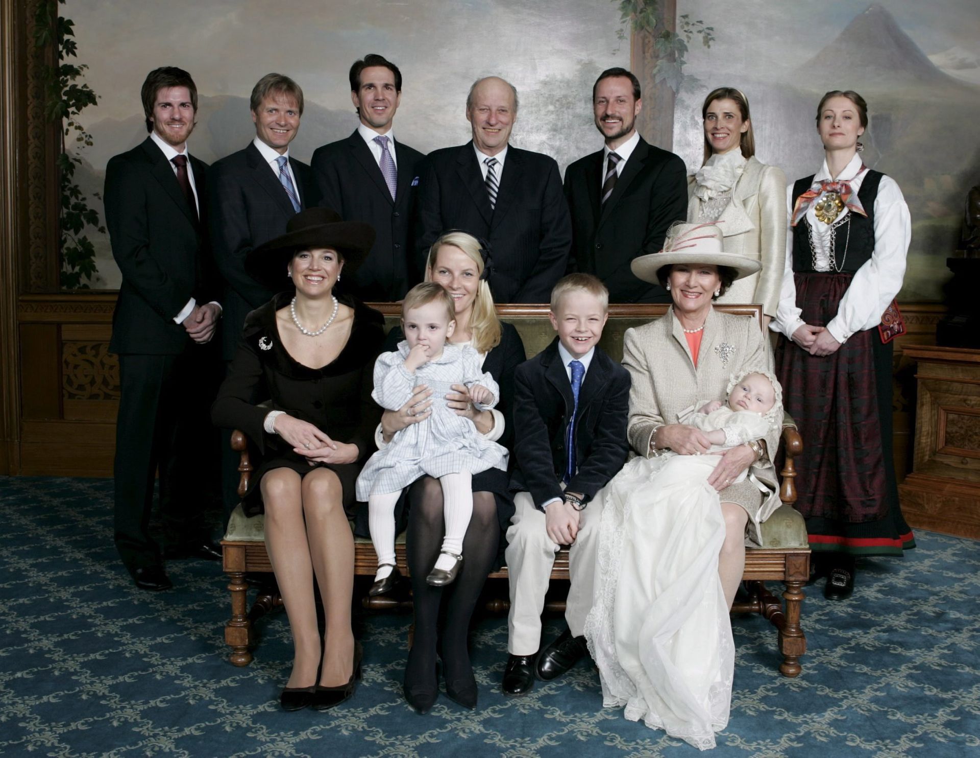 Koningin Máxima is peetmoeder van prins Sverre Magnus, de nu bijna 16-jarige zoon van kroonprins