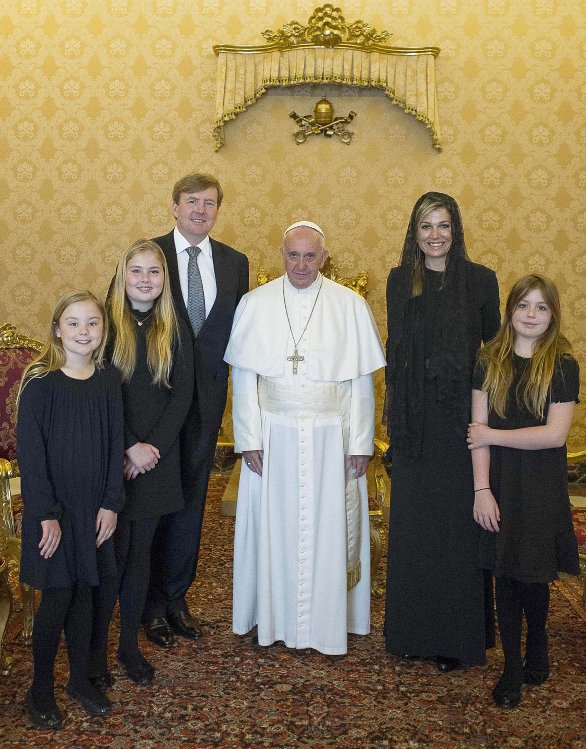 koninklijk-gezin-bezoekt-paus.jpg