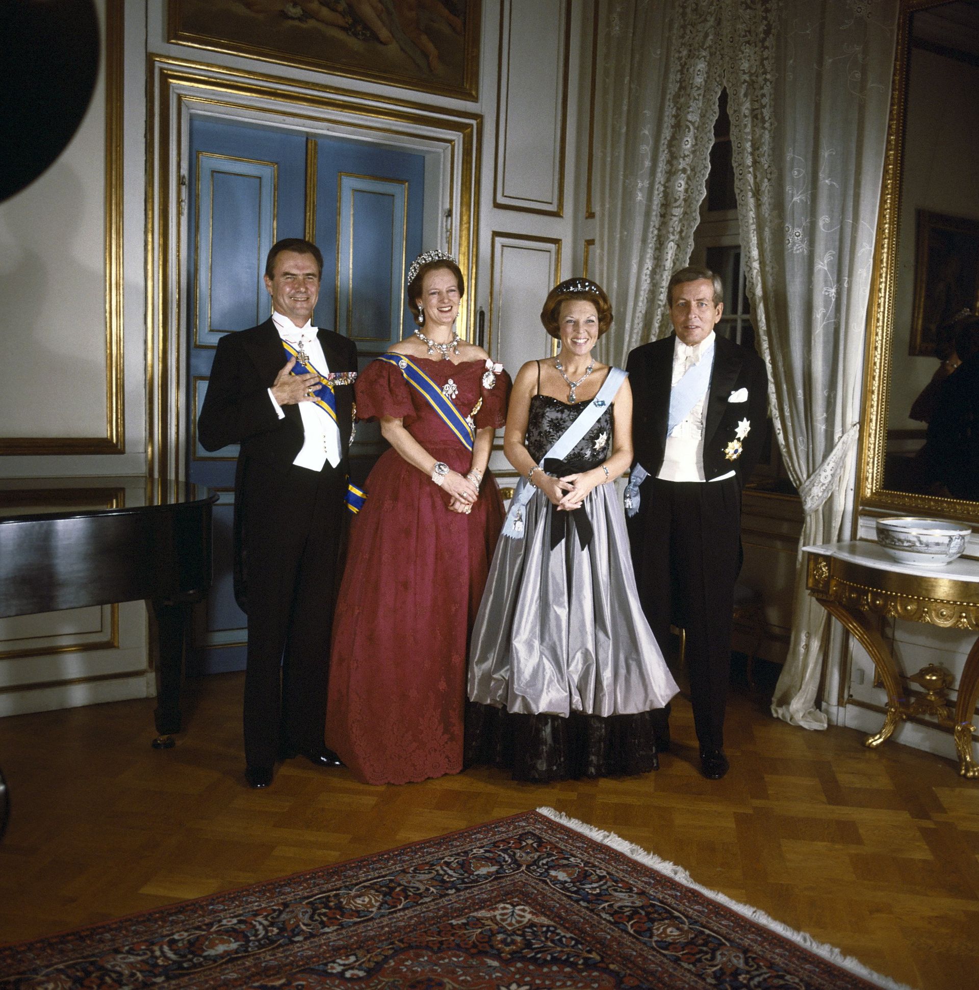 Pracht en praal tijdens het staatsbezoek van Nederland aan Denemarken, 10 oktober 1984.