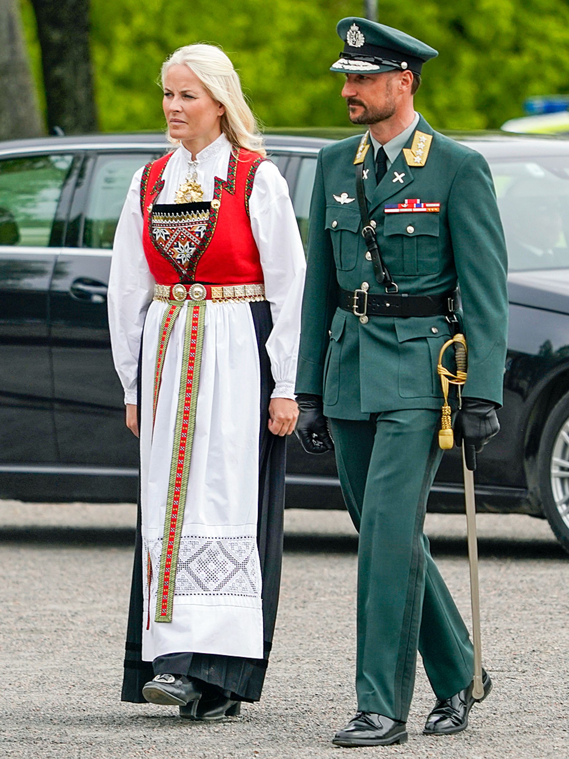 prins_haakon_en_mette_marit_herdenking_oorlog.jpg