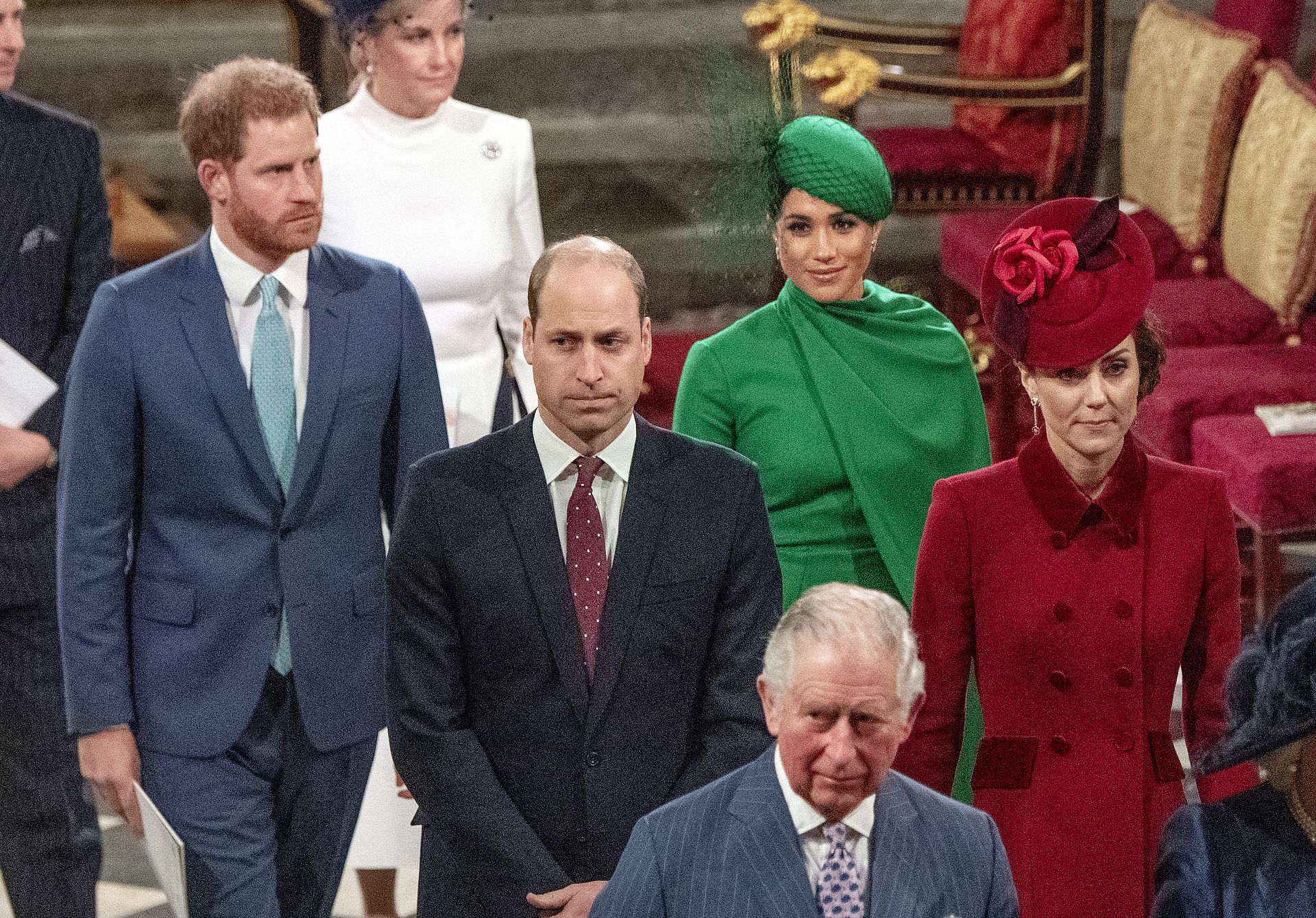 Strakke gezichten van de koninklijke familie na afloop van de Commonwealth Service in Westminster