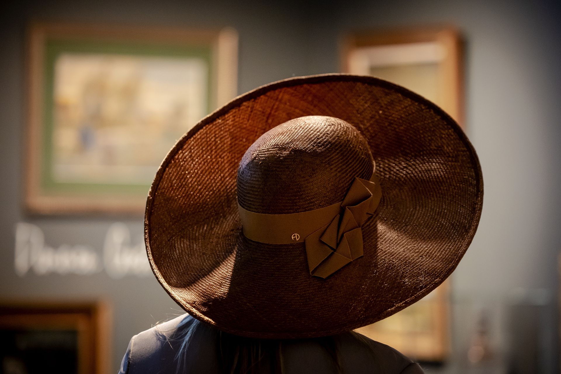 Maxima van Gogh Nuenen hoed