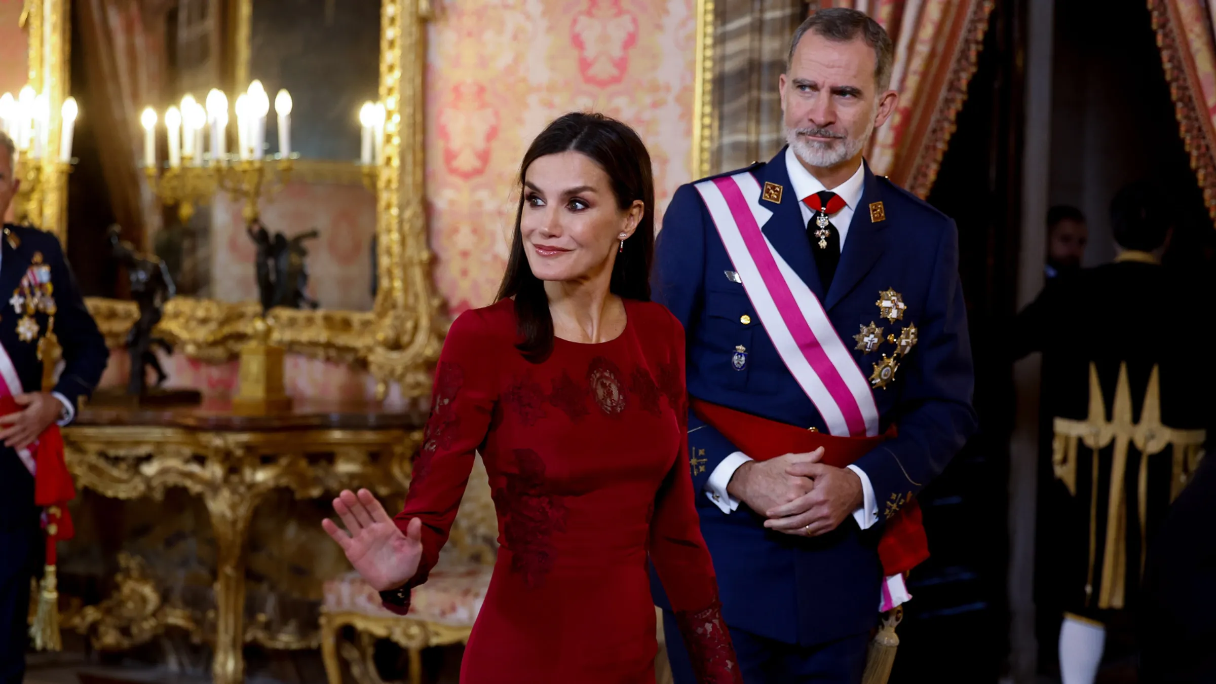 felipe-en-letizia-gaan-op-staatsbezoek-naar-denemarken-blauw-bloed