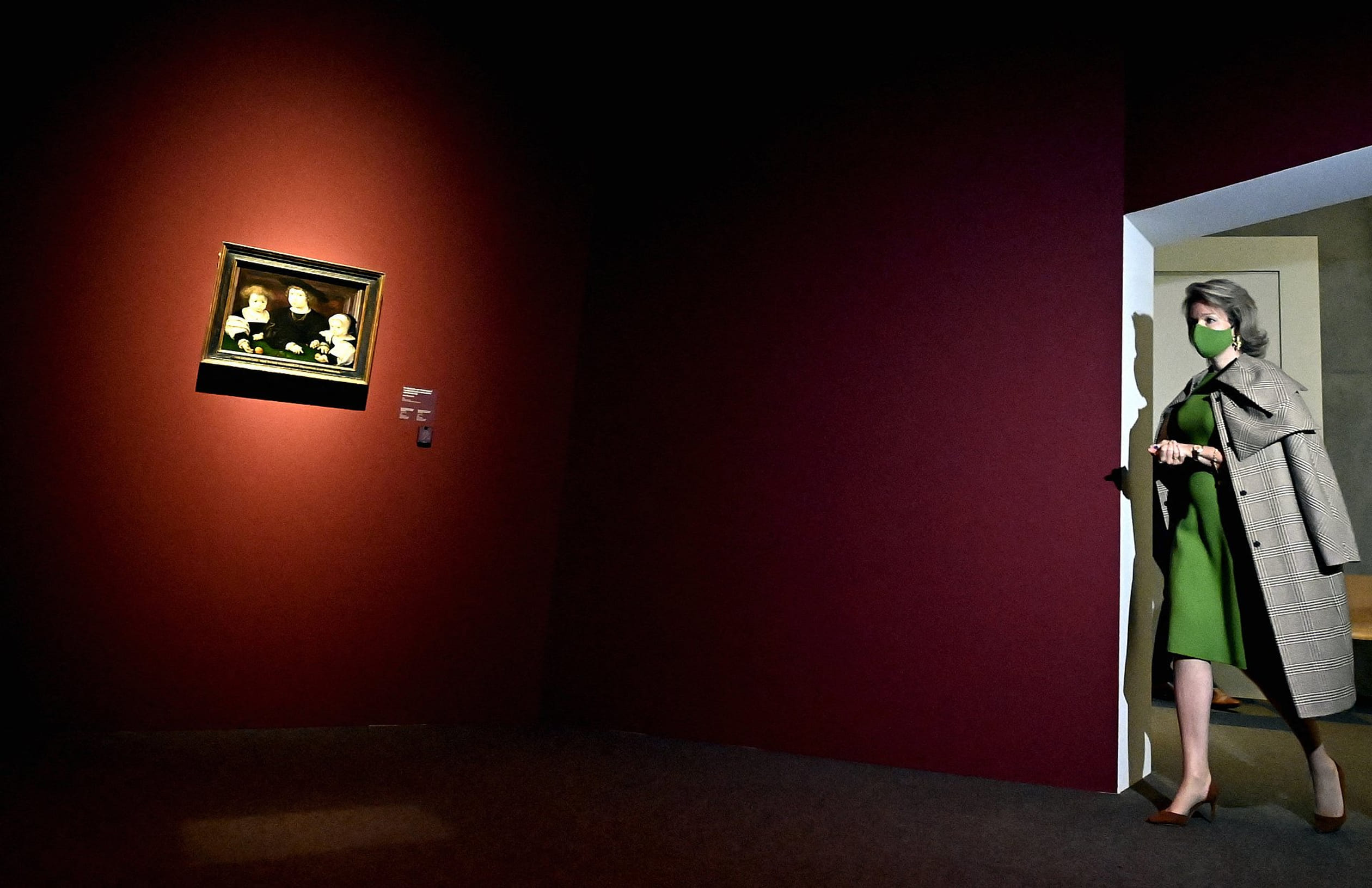 Mathilde_bezoekt_museum.jpg