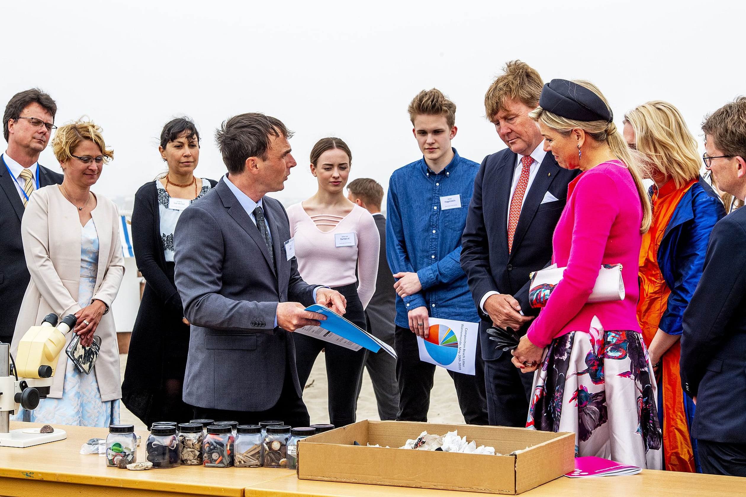 Koningspaar_schoolproject_strand.jpg
