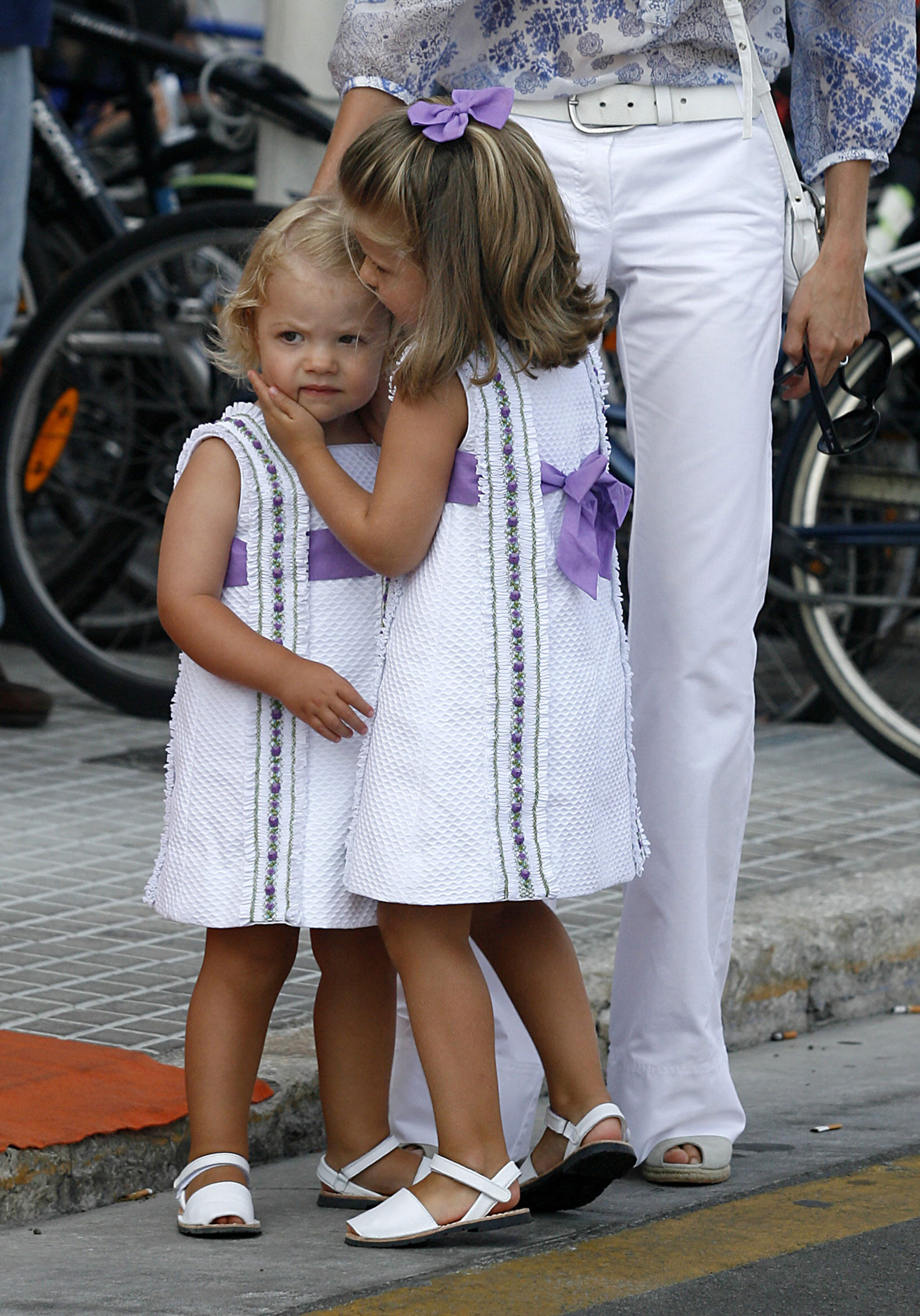 Prinses_Leonor_en_Sofia_2009.jpg