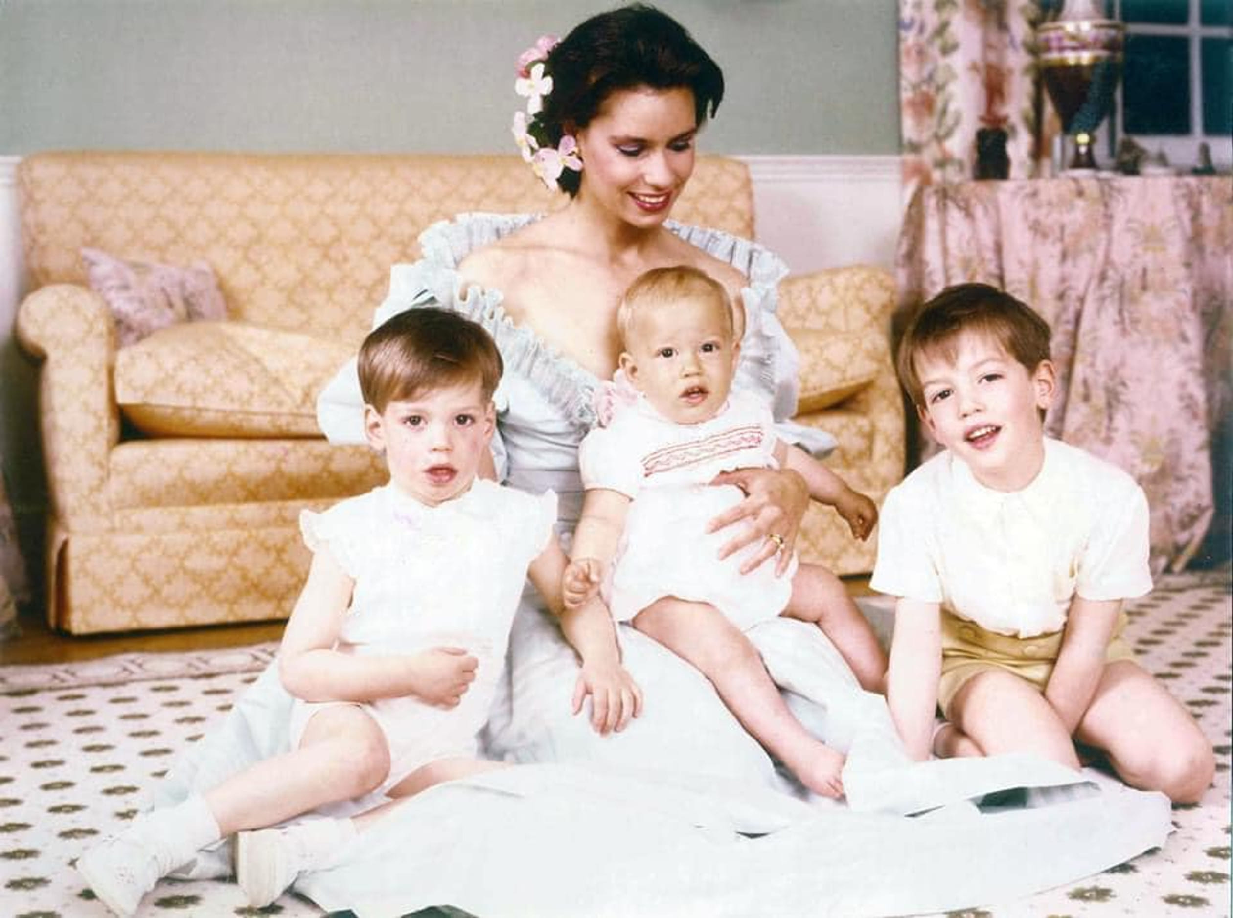 Maria Teresa met prinsen Félix, Louis en Guillaume.
© Reginald Davis