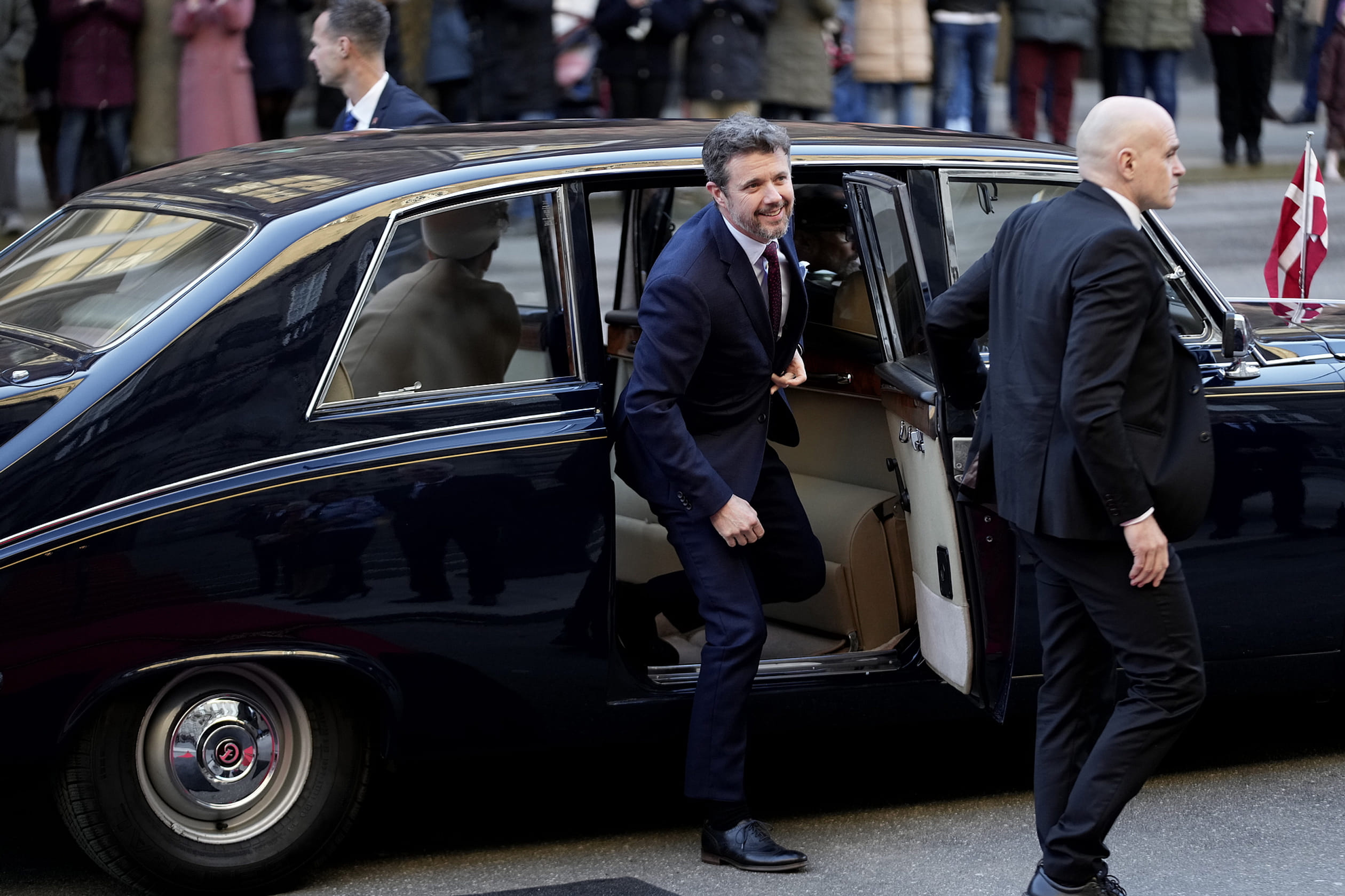 Kroonprins_Frederik_regeringsjubileum_Margrethe.jpg