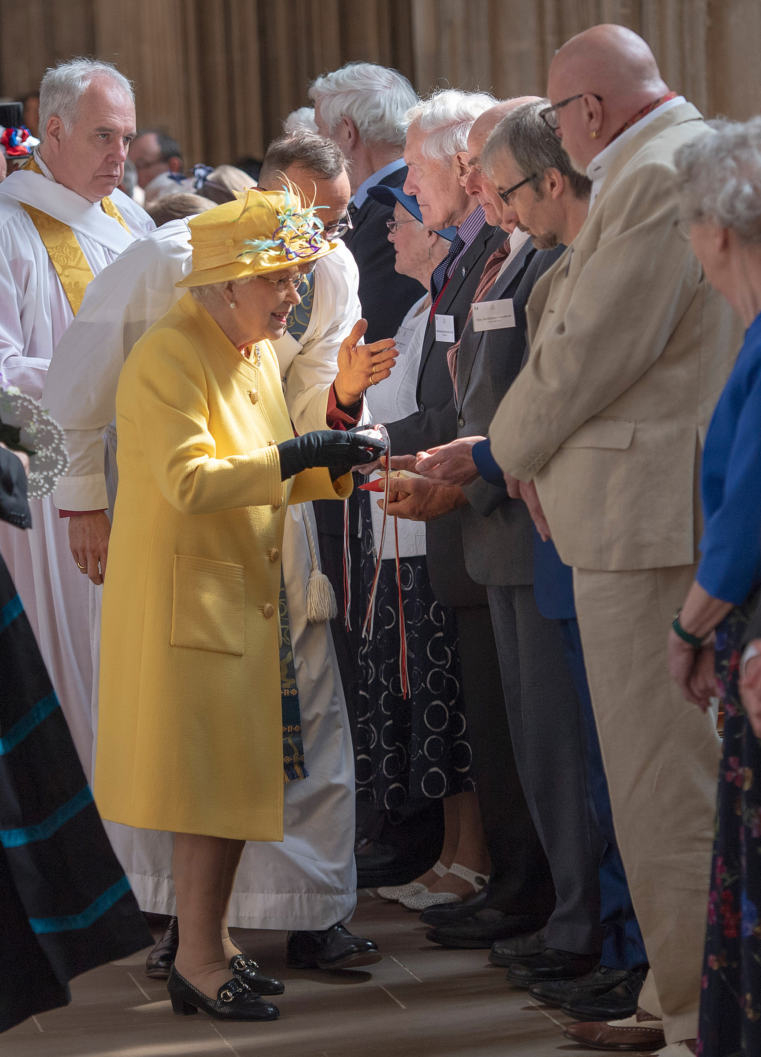 Geen Maundy Service in de St. George's Chapel dit jaar. Gelukkig hebben we de foto's van de mooie