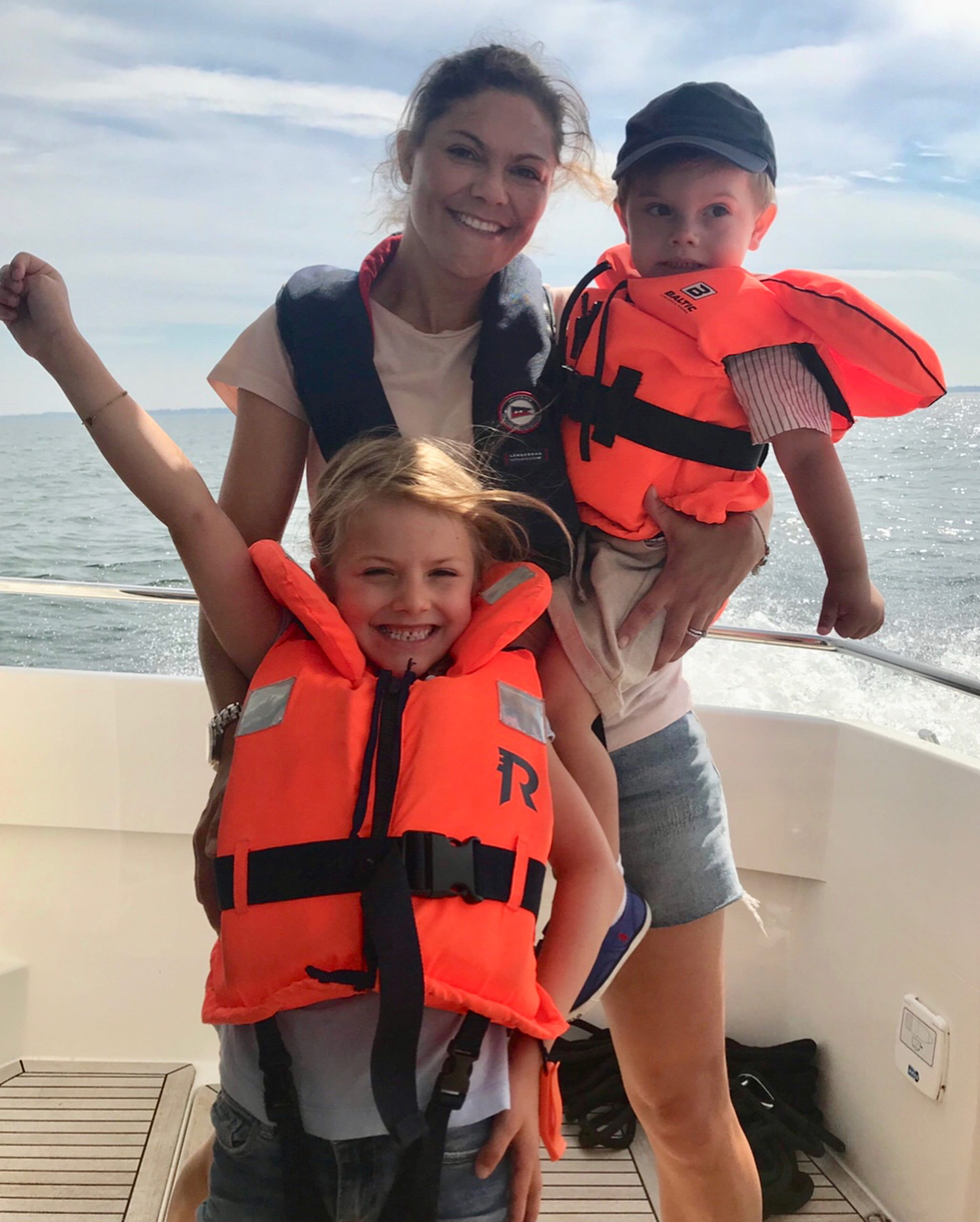Victoria, Estelle en Oscar bij Kalmarsund.