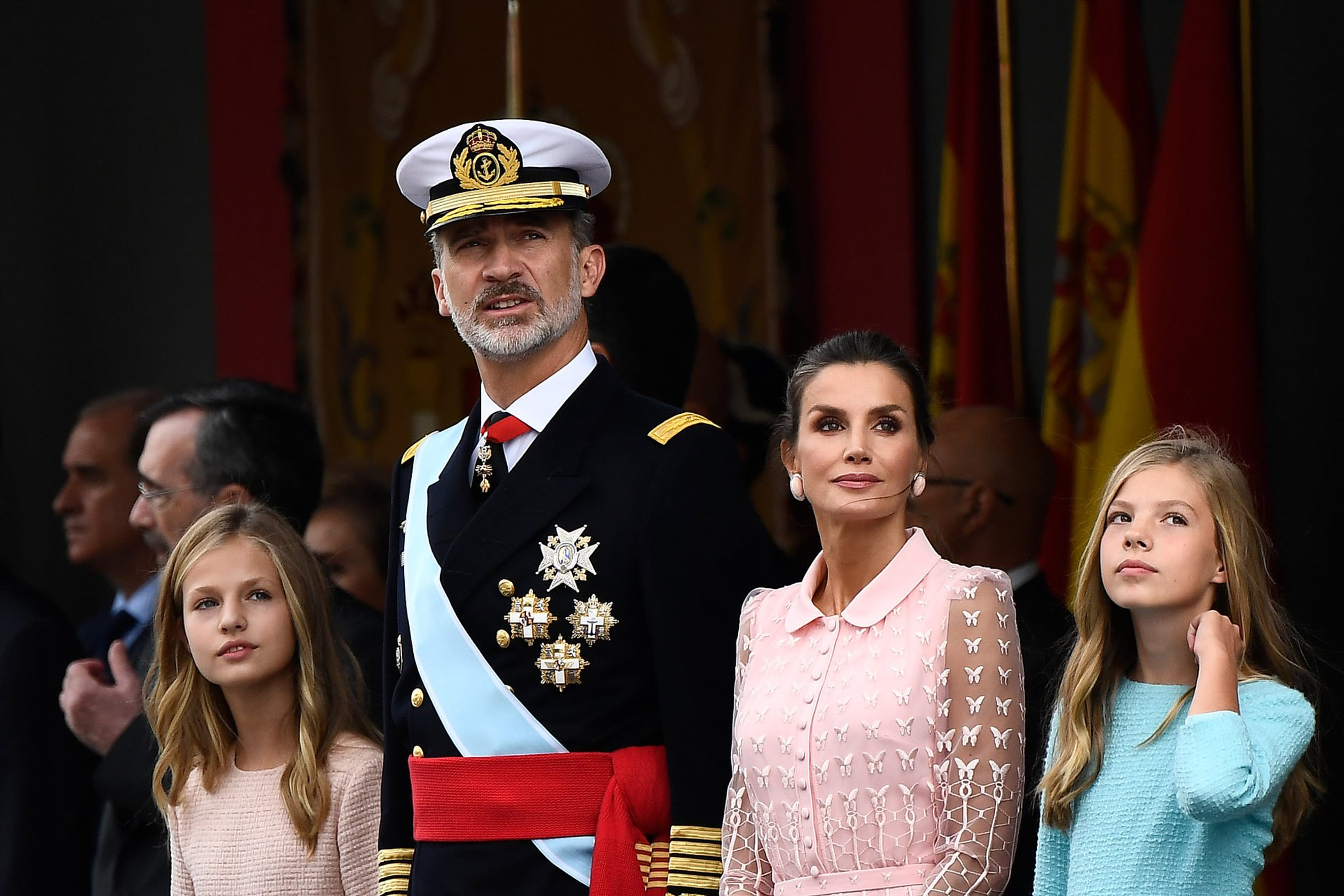 Felipe-familie-kijken-luchtshow.jpg