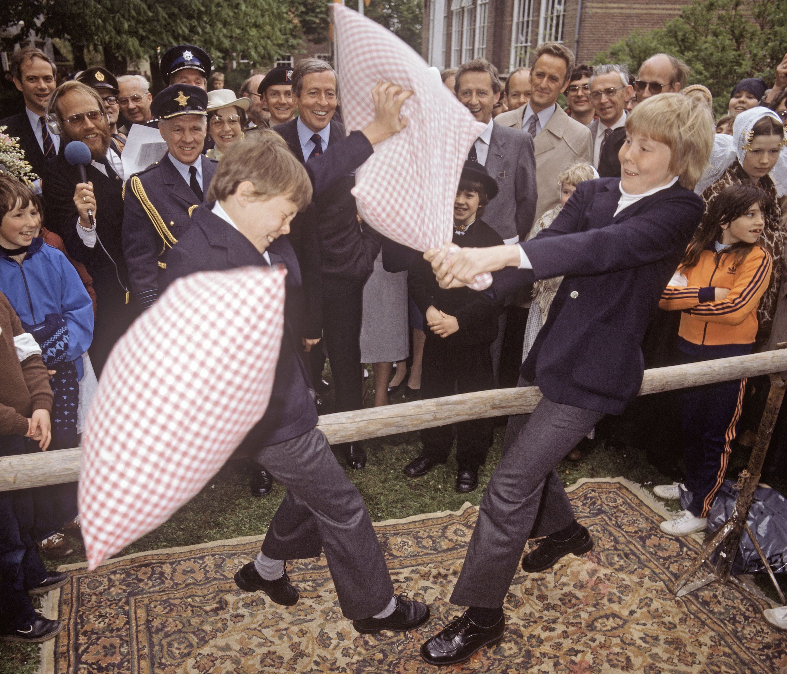 Willem-Alexander en Constantijn koninginnedag 1981