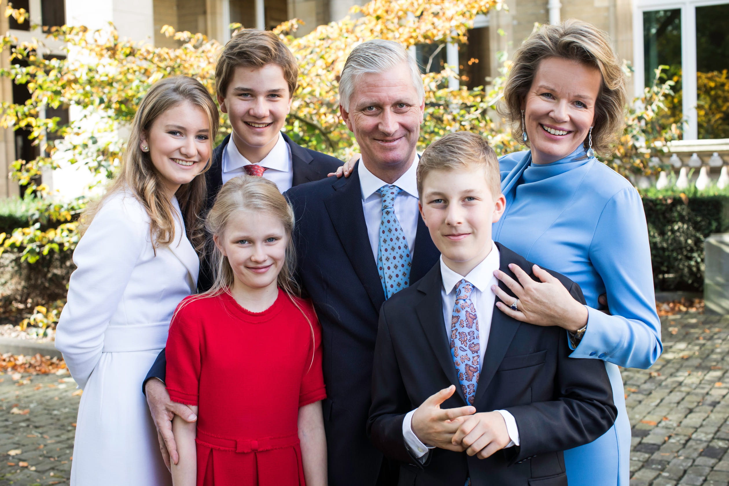 En ook de Belgen komen met een nieuwe foto! Op de foto die ze delen op sociale media wensen koning