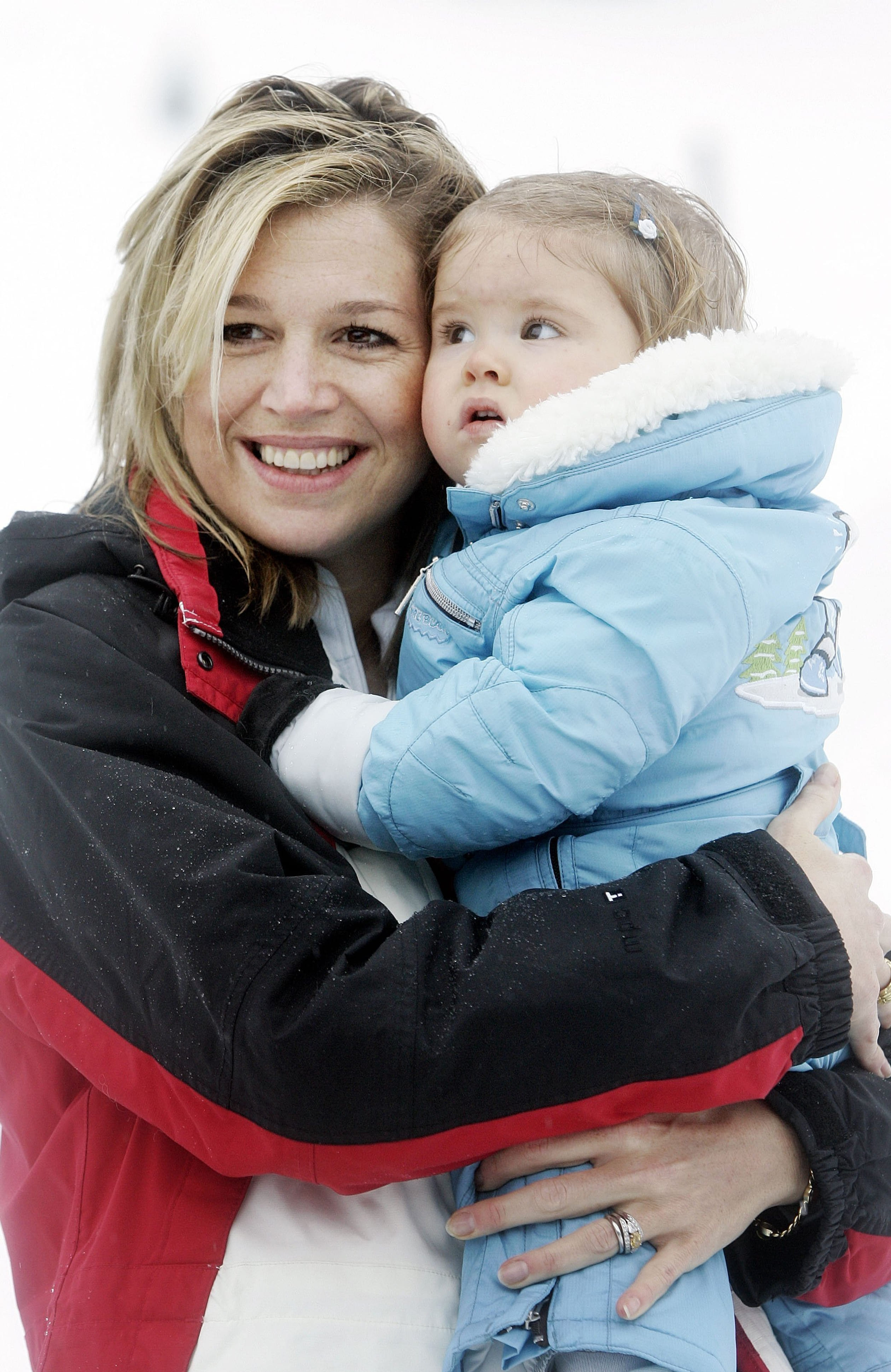 Een trotse moeder met haar oudste dochter, 2005.