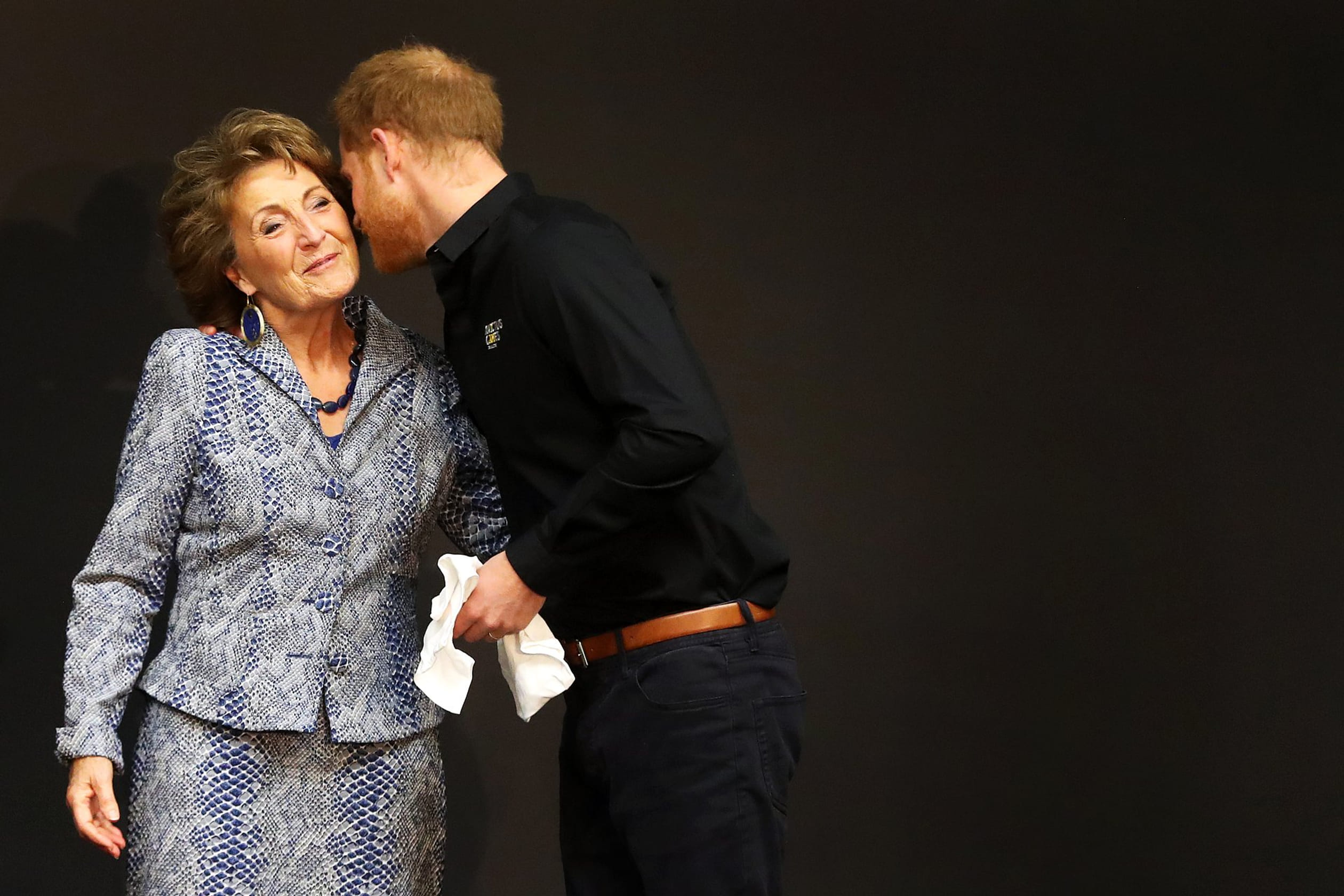 Prins_Harry_bedankt_Margriet.jpg