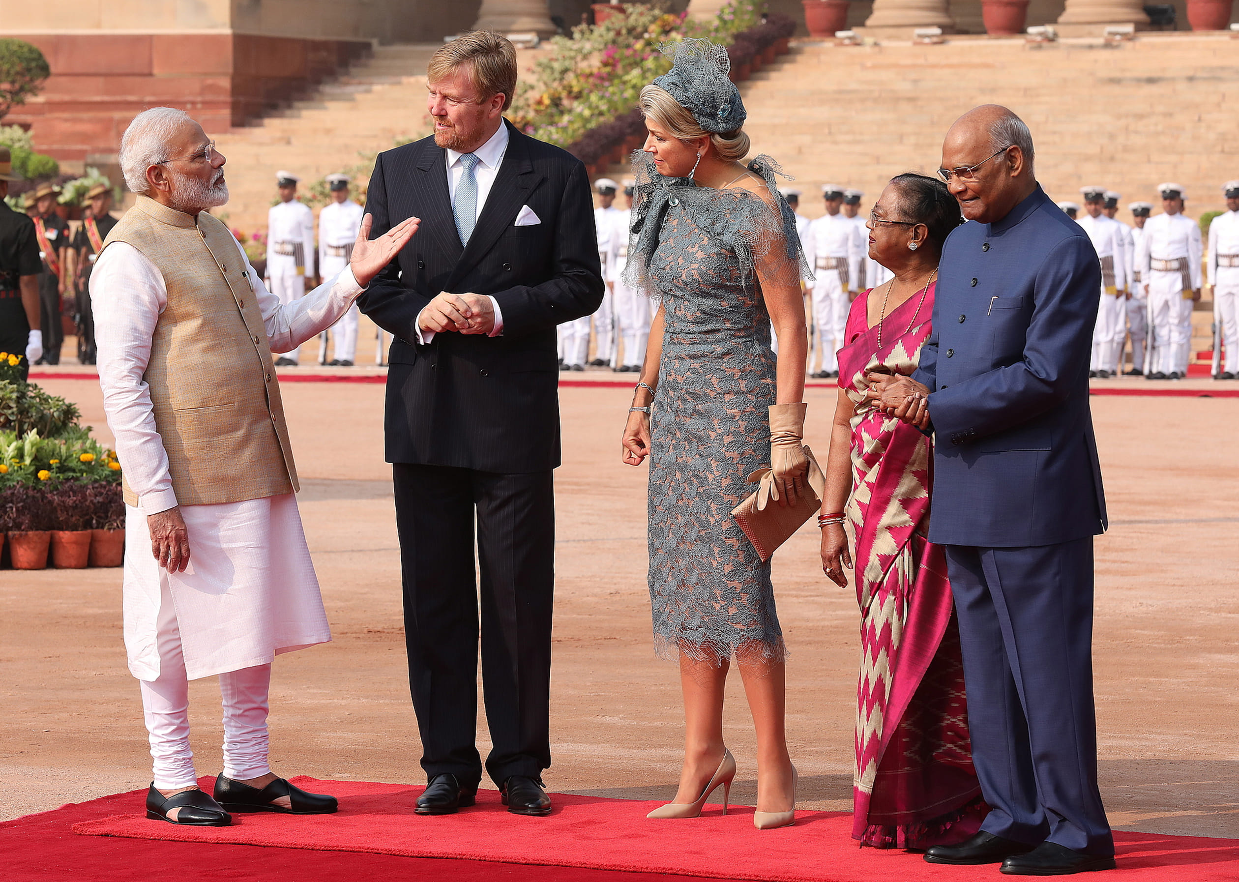 Premier_India_gesprek_koning.jpg